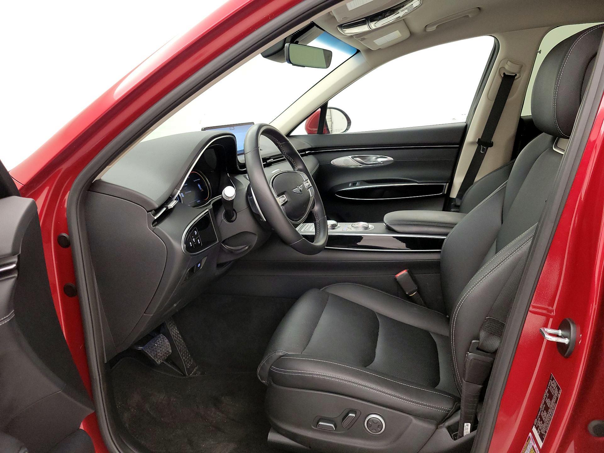 Thumbnail: 2025 Genesis GV70 - 11