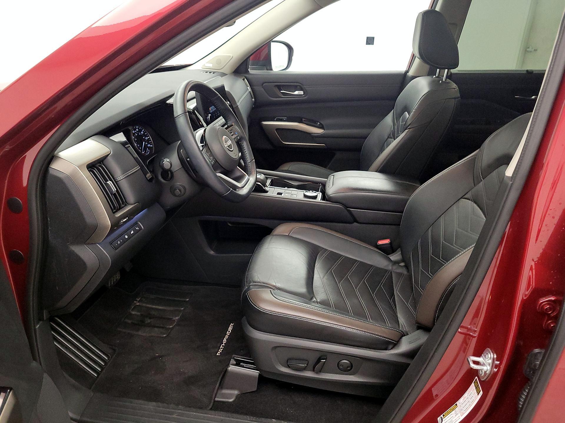 Thumbnail: 2022 Nissan Pathfinder - 11