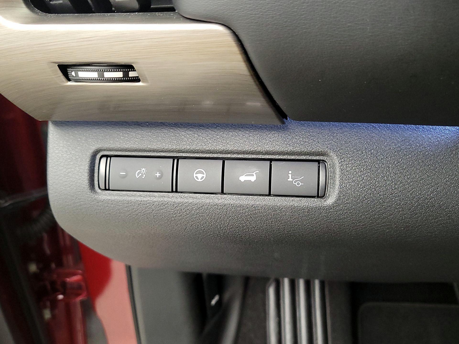 Thumbnail: 2022 Nissan Pathfinder - 13