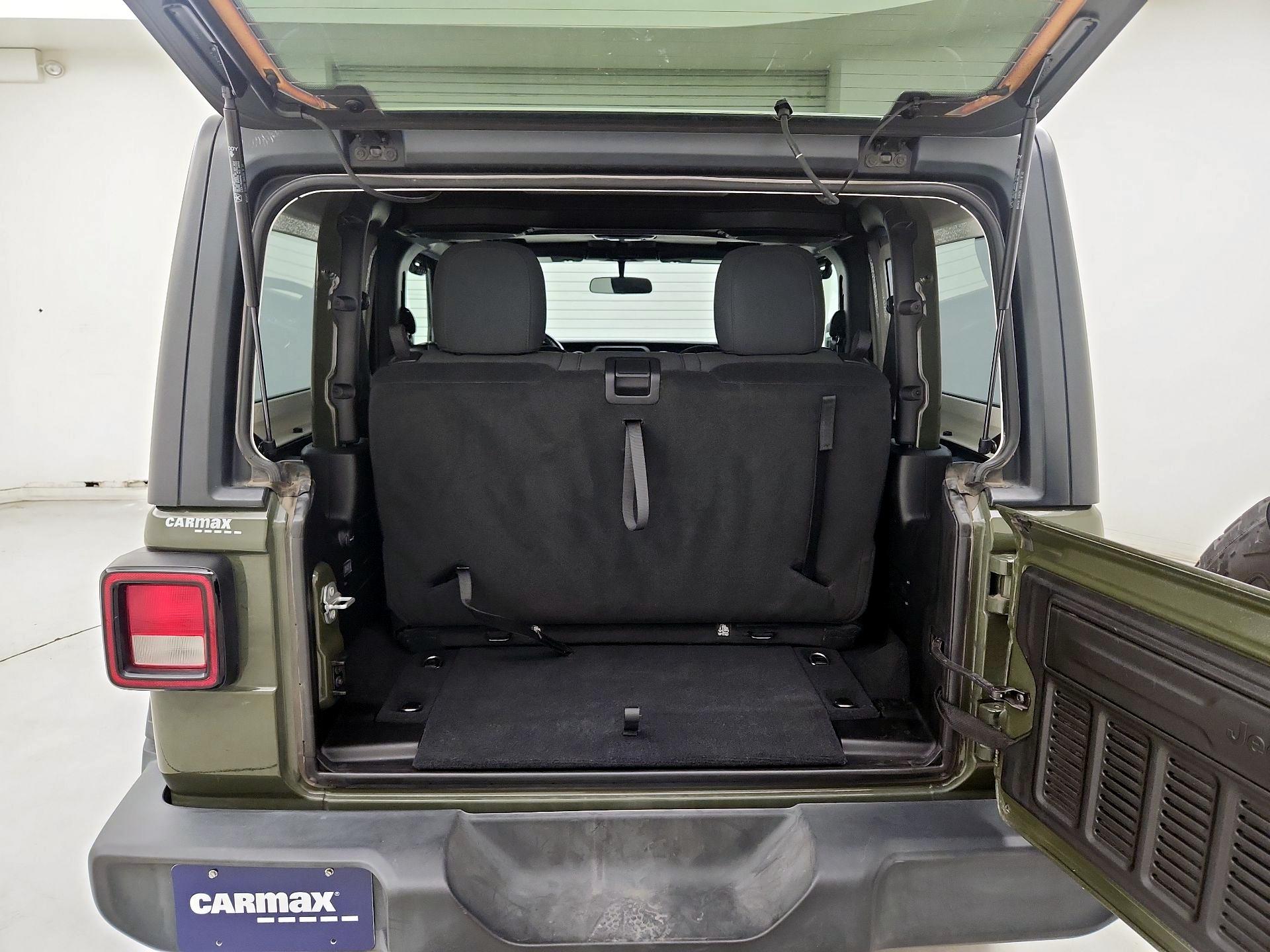 Thumbnail: 2021 Jeep Wrangler - 20