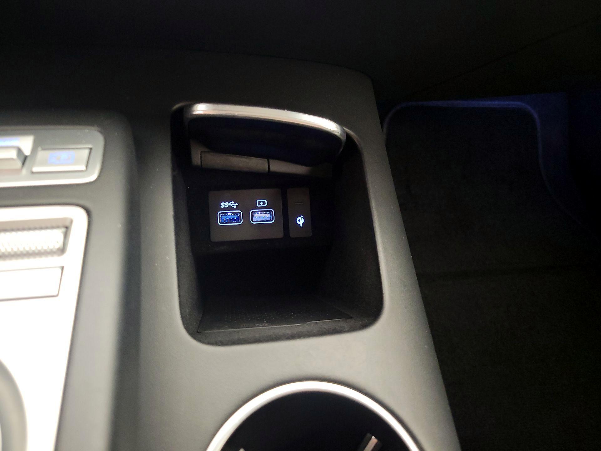 Thumbnail: 2025 Genesis GV70 - 19