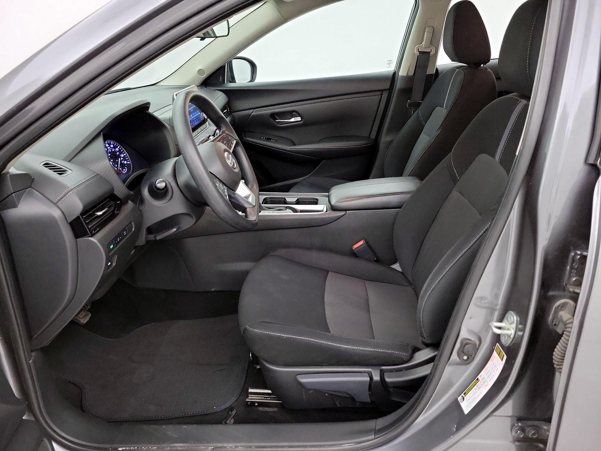 Thumbnail: 2023 Nissan Sentra - 11