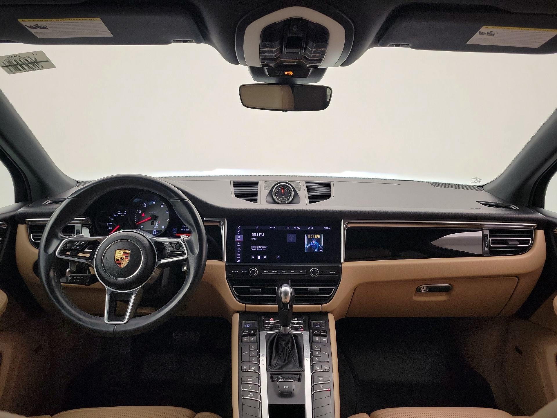 Thumbnail: 2020 Porsche Macan - 9
