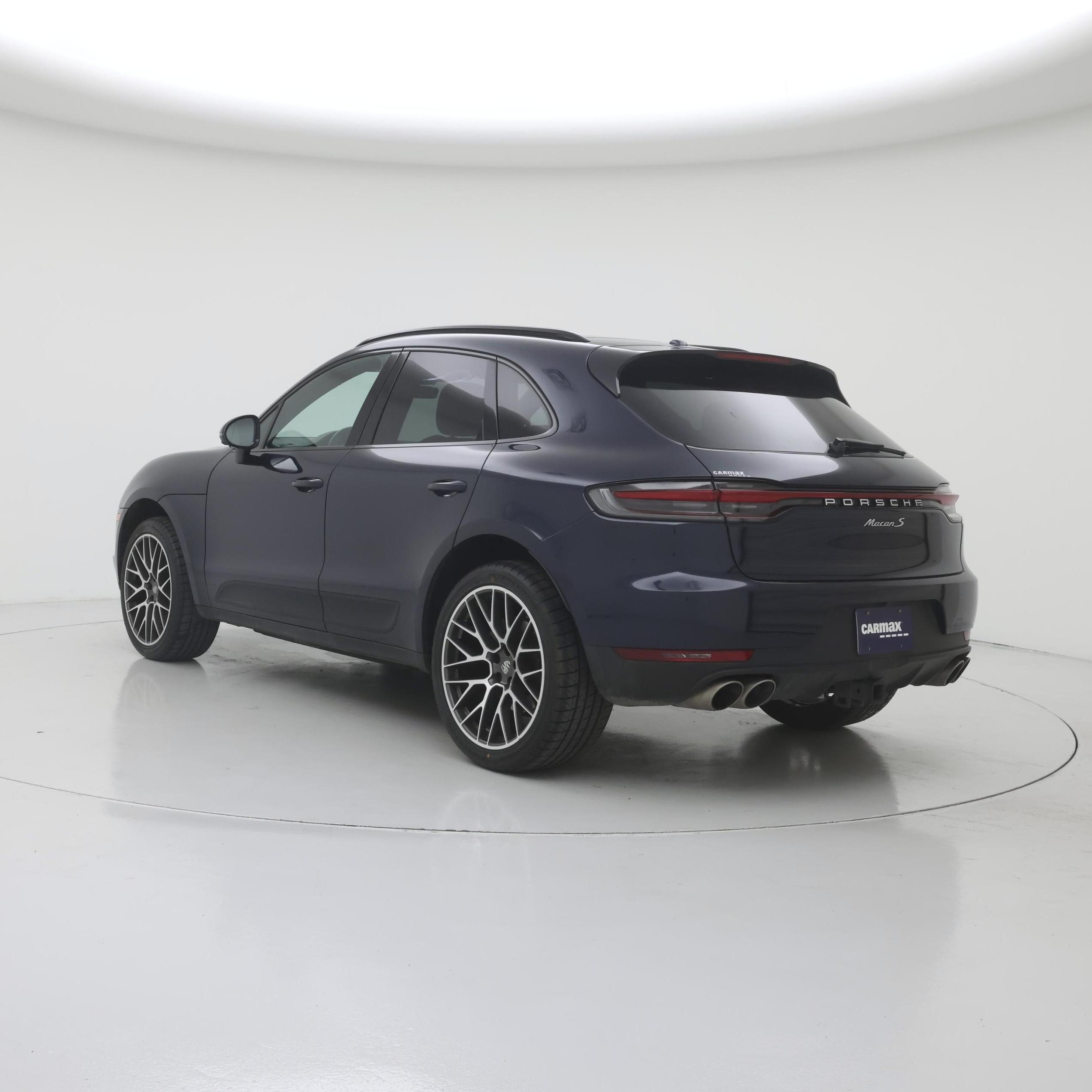 Thumbnail: 2020 Porsche Macan - 2