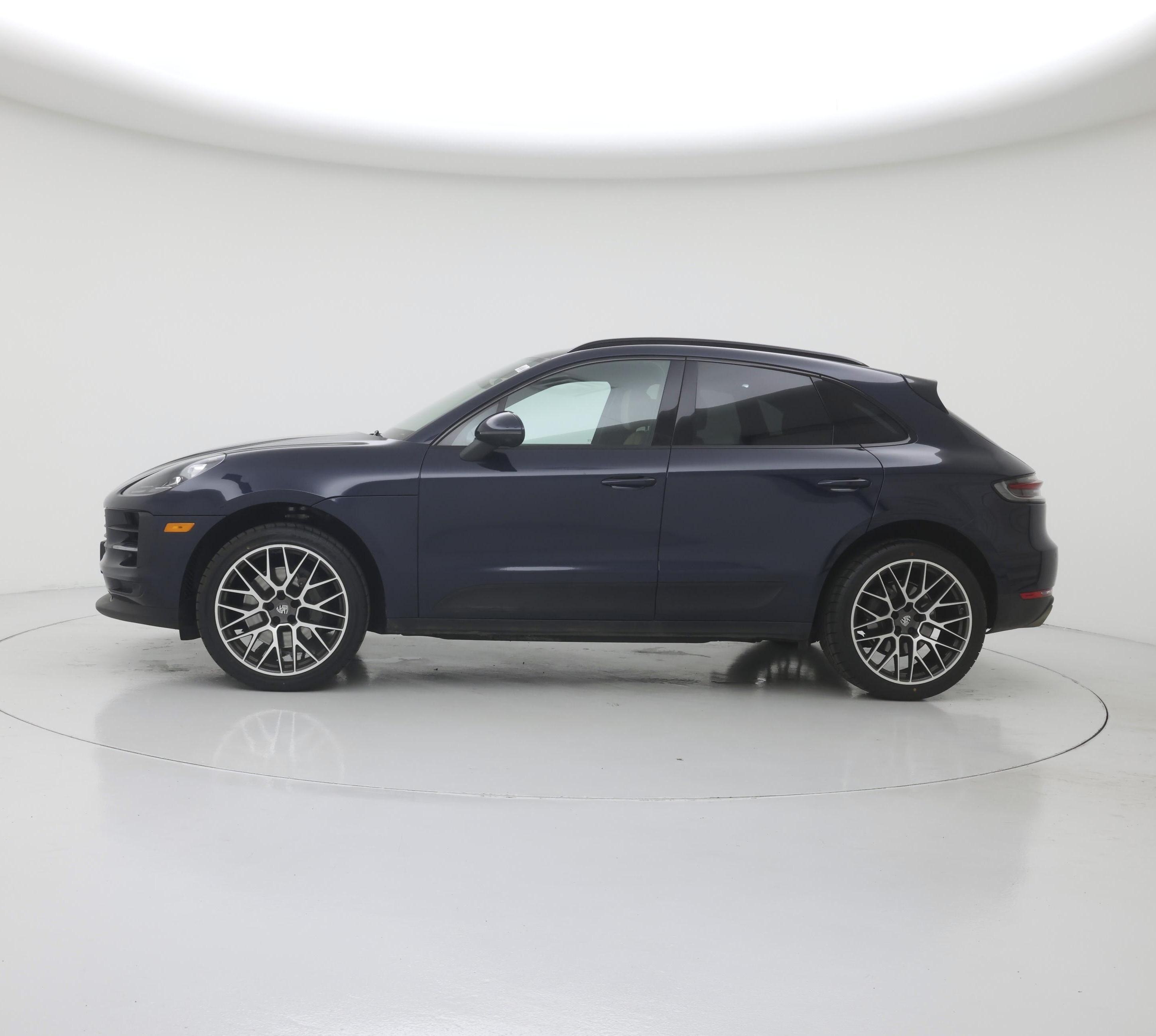 Thumbnail: 2020 Porsche Macan - 3