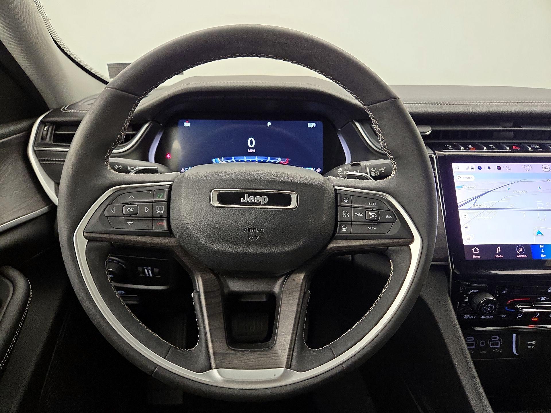 Thumbnail: 2023 Jeep Grand Cherokee - 10