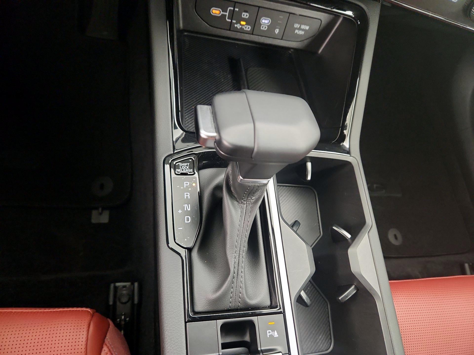 Thumbnail: 2025 Kia K5 - 18