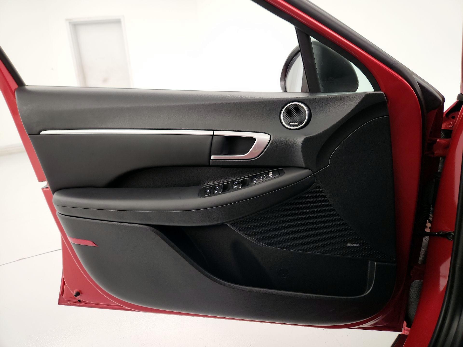 Thumbnail: 2021 Hyundai Sonata - 12