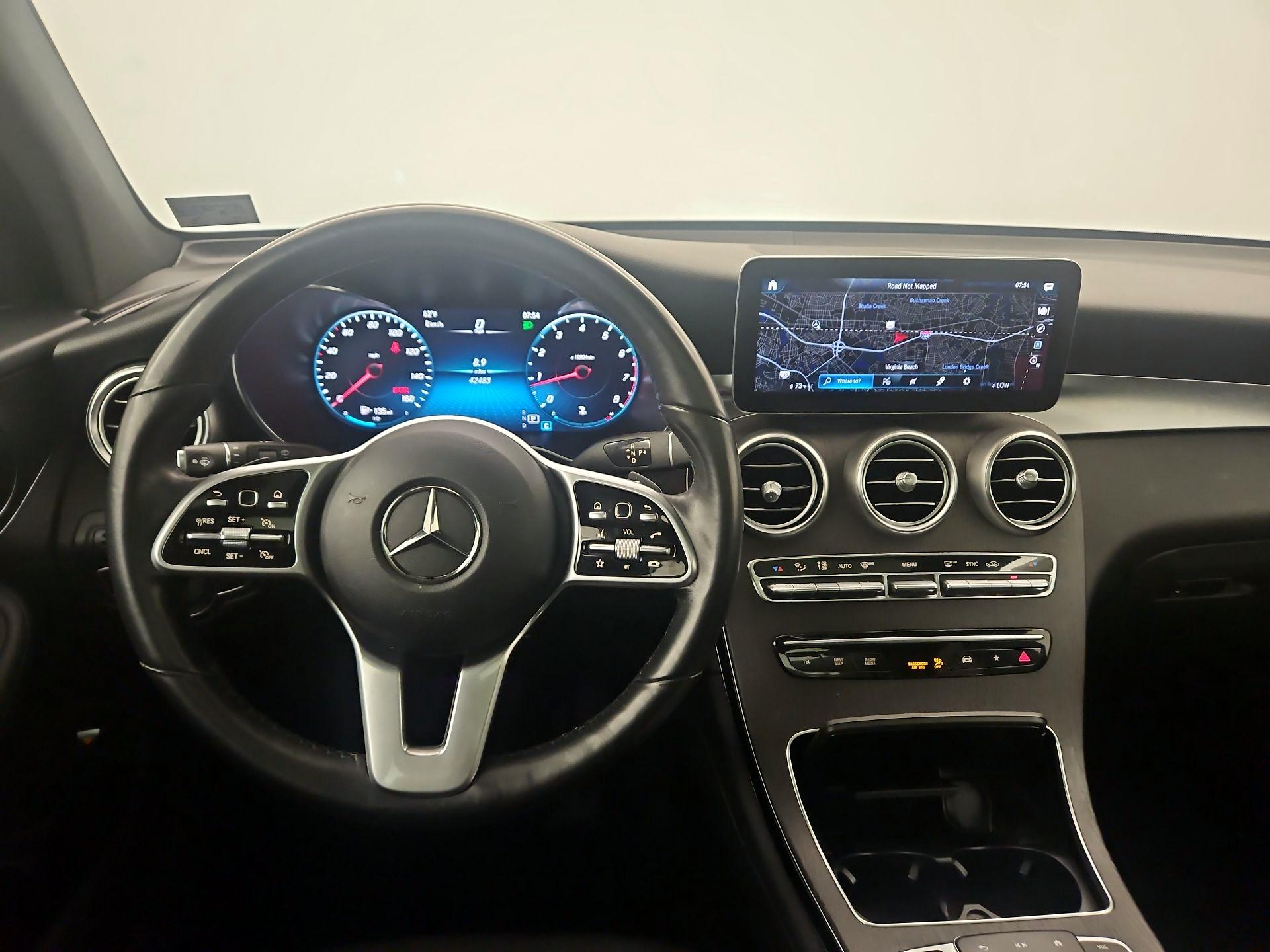 Thumbnail: 2022 Mercedes-Benz GLC - 10