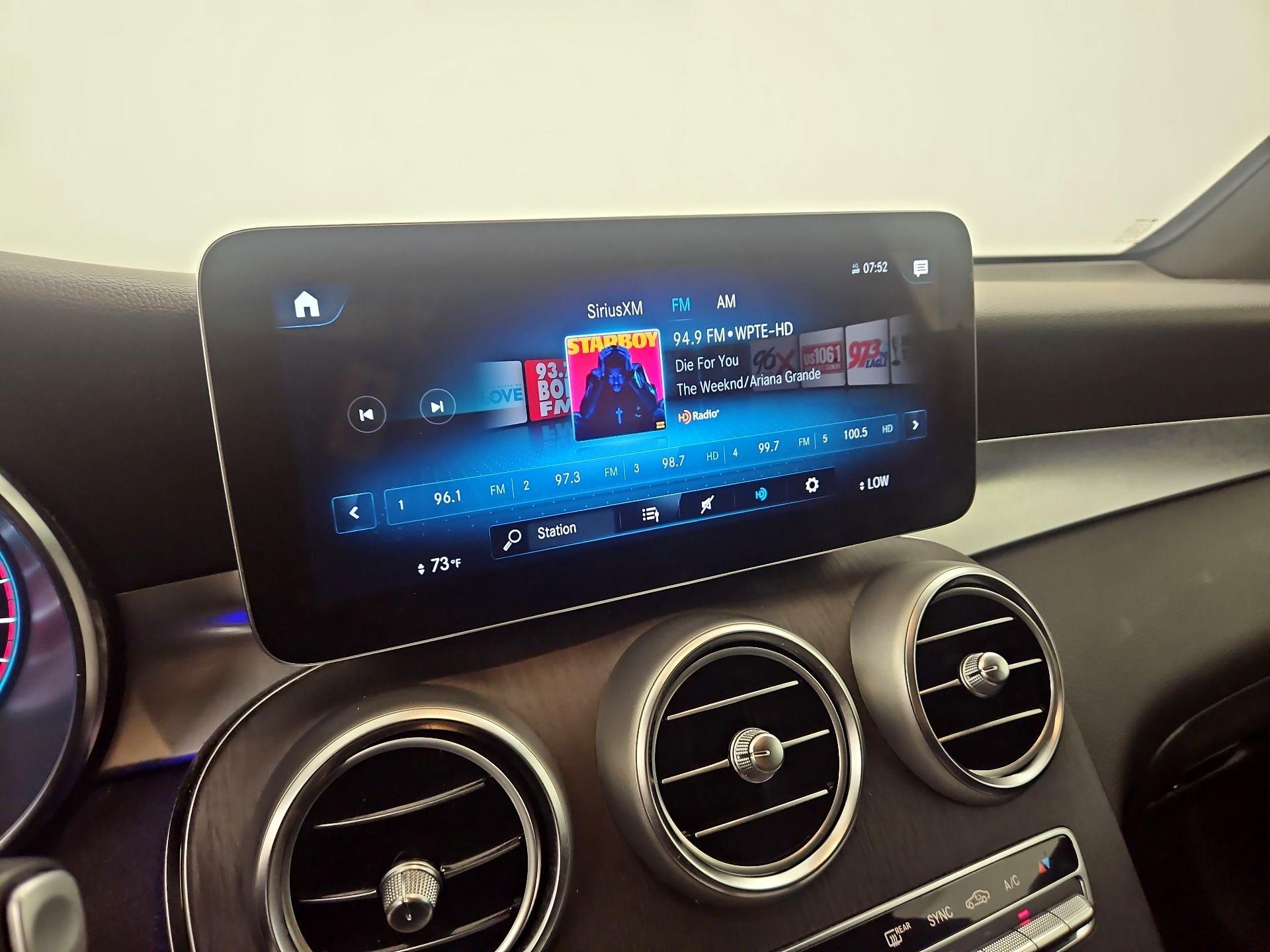 Thumbnail: 2022 Mercedes-Benz GLC - 16