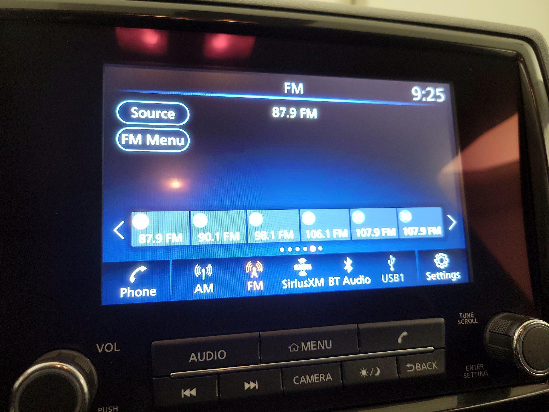 Thumbnail: 2022 Nissan Frontier - 15