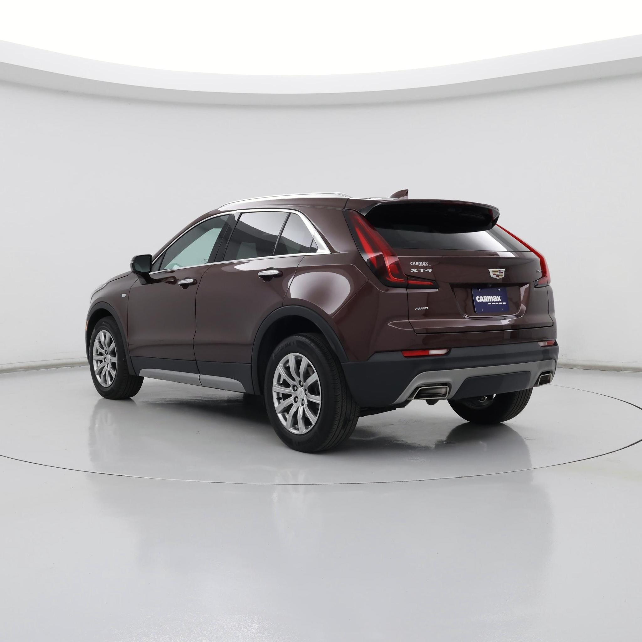 Thumbnail: 2022 Cadillac XT4 - 2