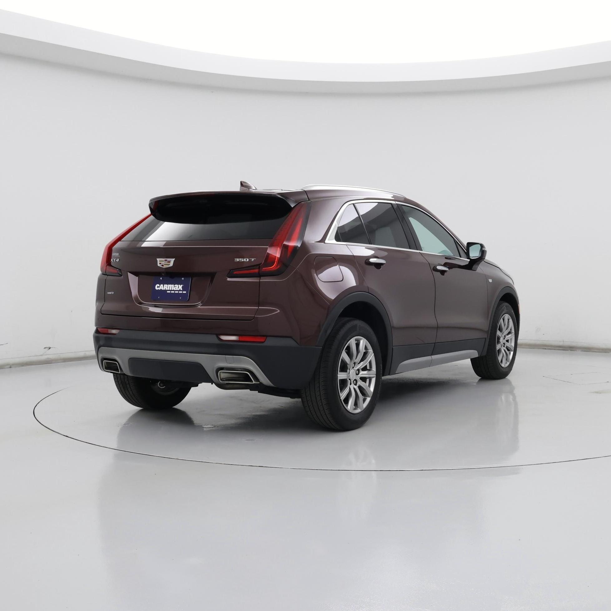 Thumbnail: 2022 Cadillac XT4 - 8