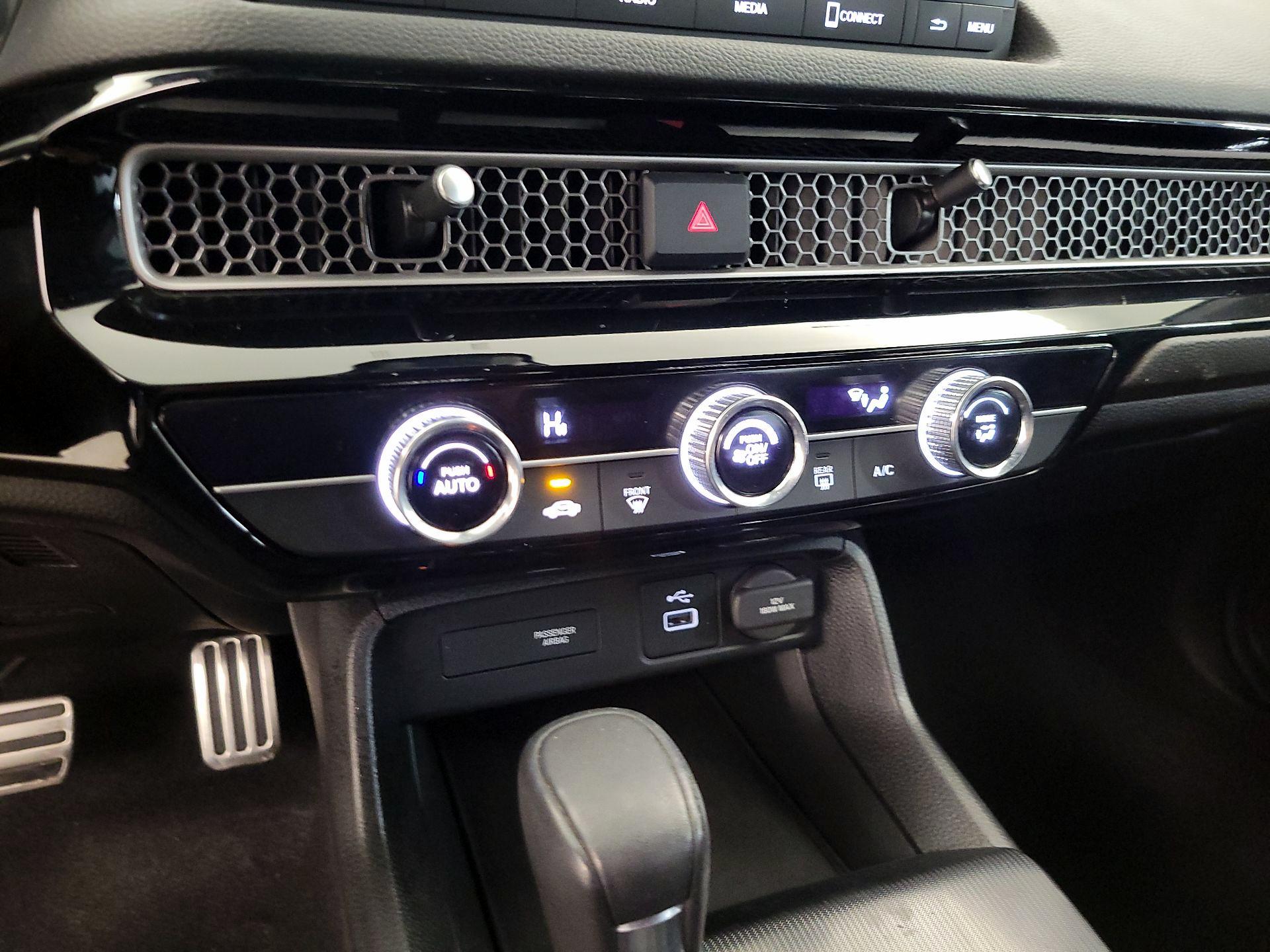 Thumbnail: 2024 Honda Civic - 16