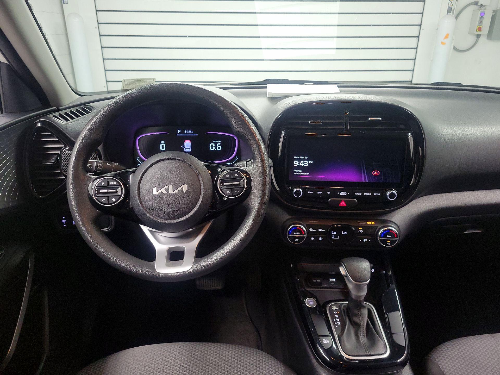 Thumbnail: 2023 Kia Soul - 9