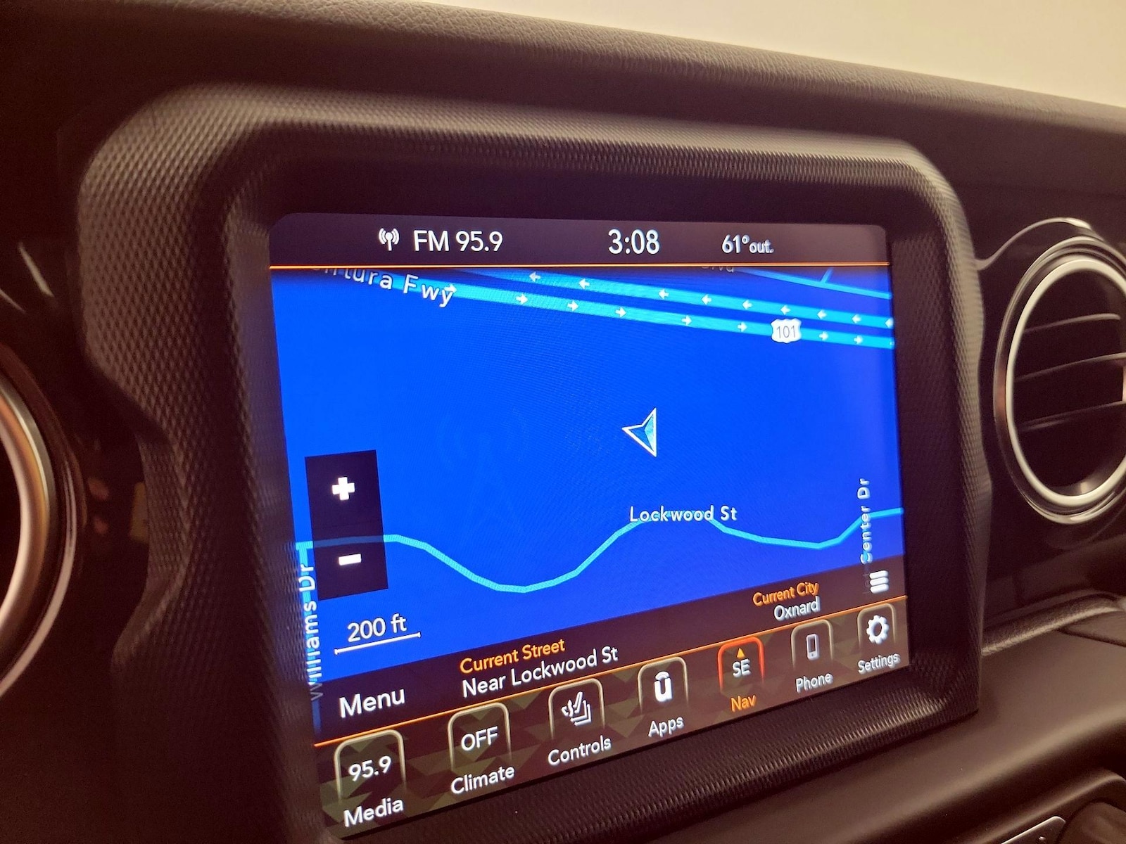 2023 Jeep Wrangler 4-Door Sahara Altitude - Photo 15