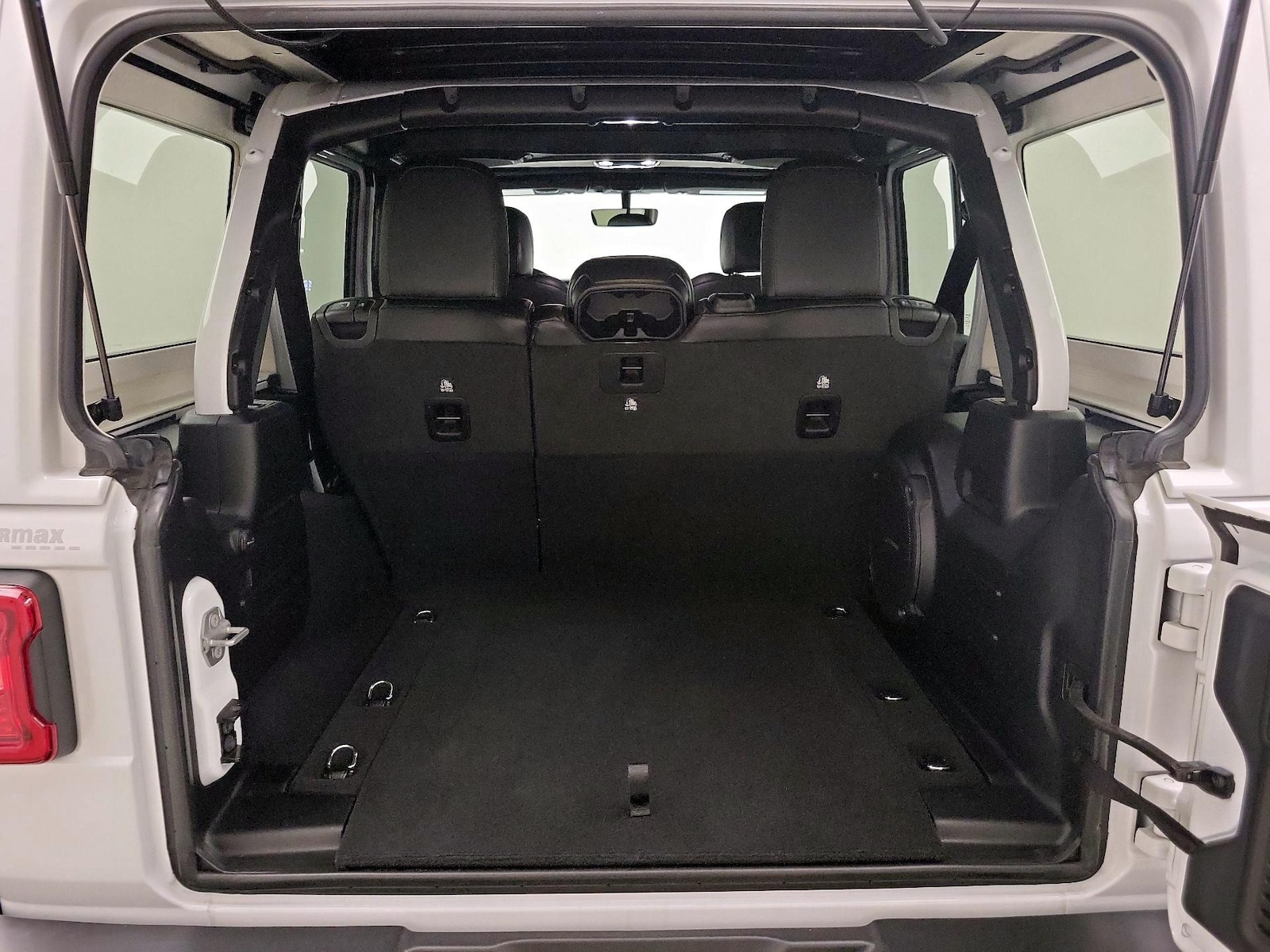 2023 Jeep Wrangler 4-Door Sahara Altitude - Photo 22