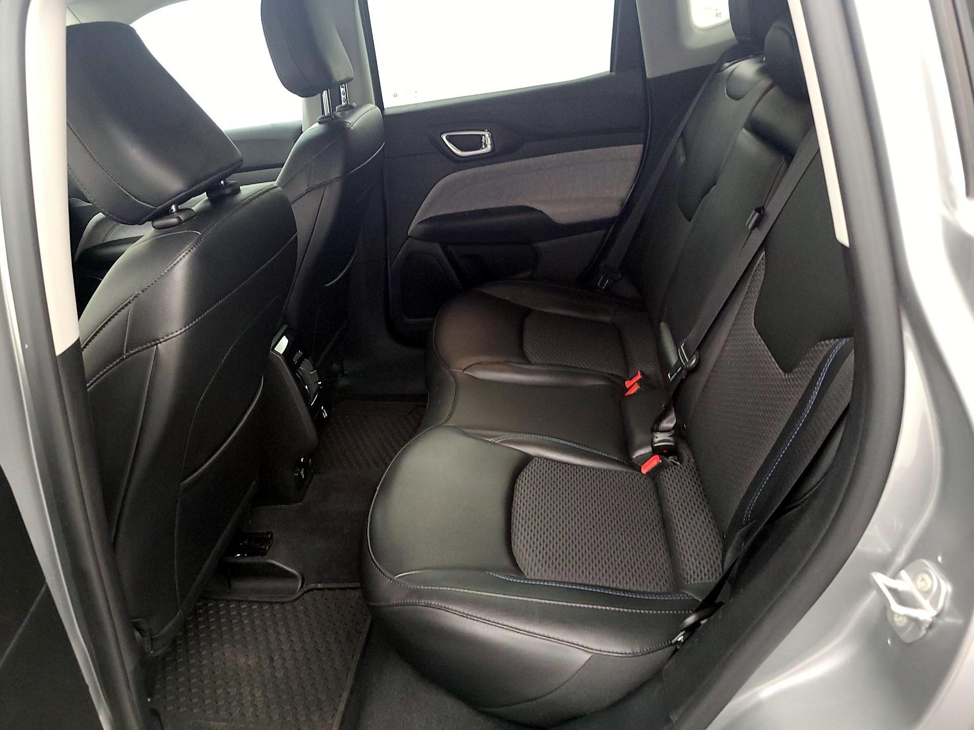 Thumbnail: 2022 Jeep Compass - 19