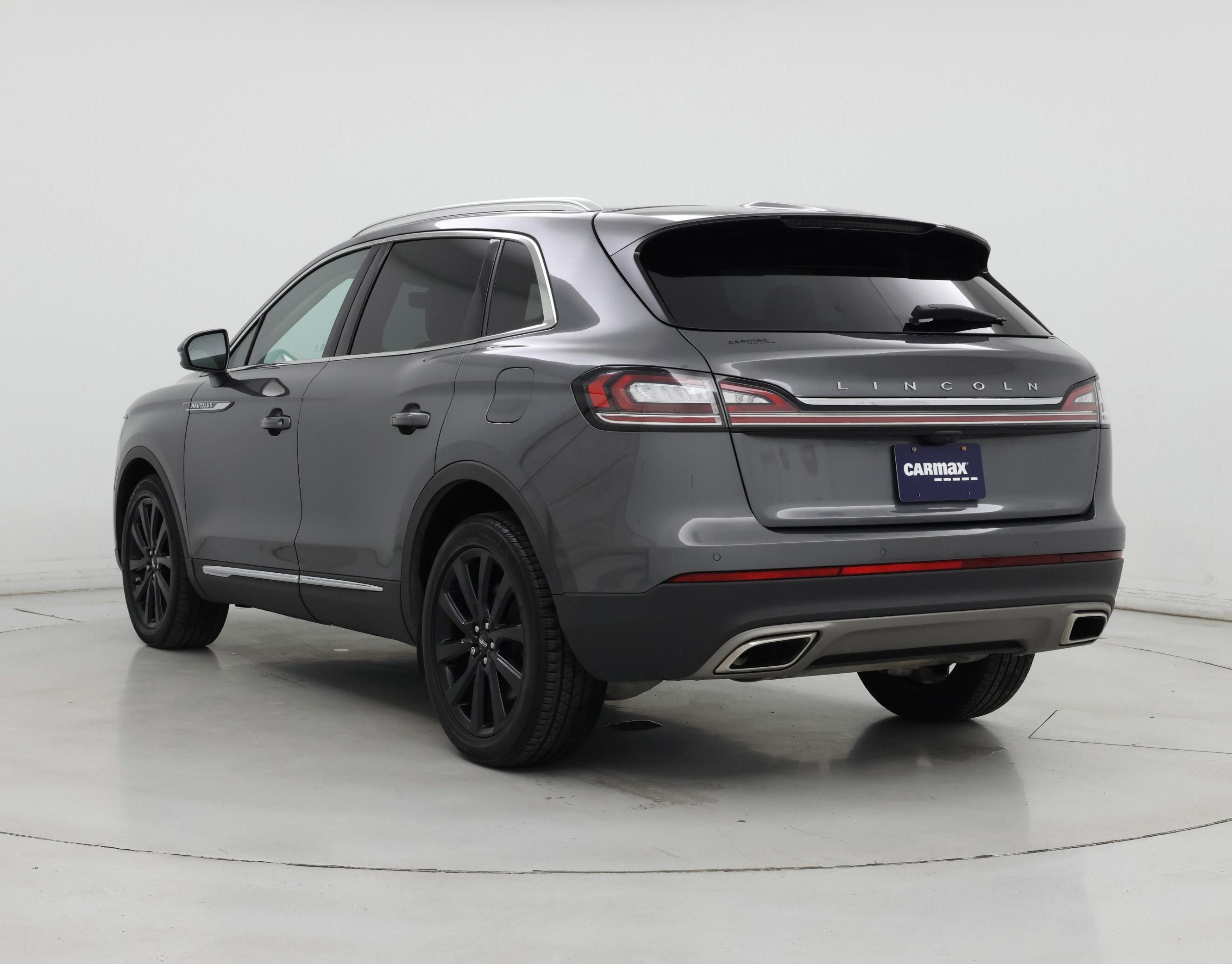 Thumbnail: 2023 Lincoln Nautilus - 2
