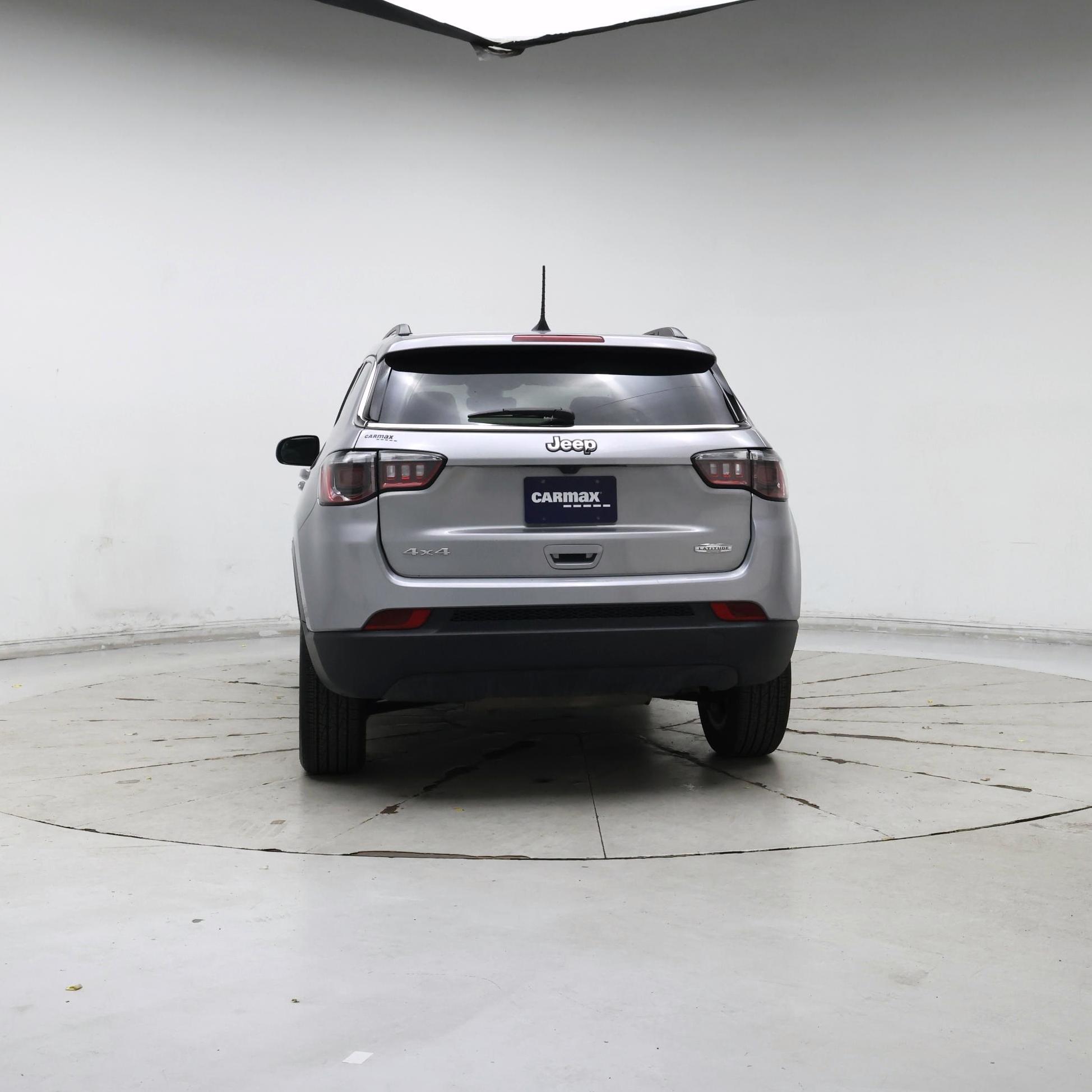 Thumbnail: 2022 Jeep Compass - 6