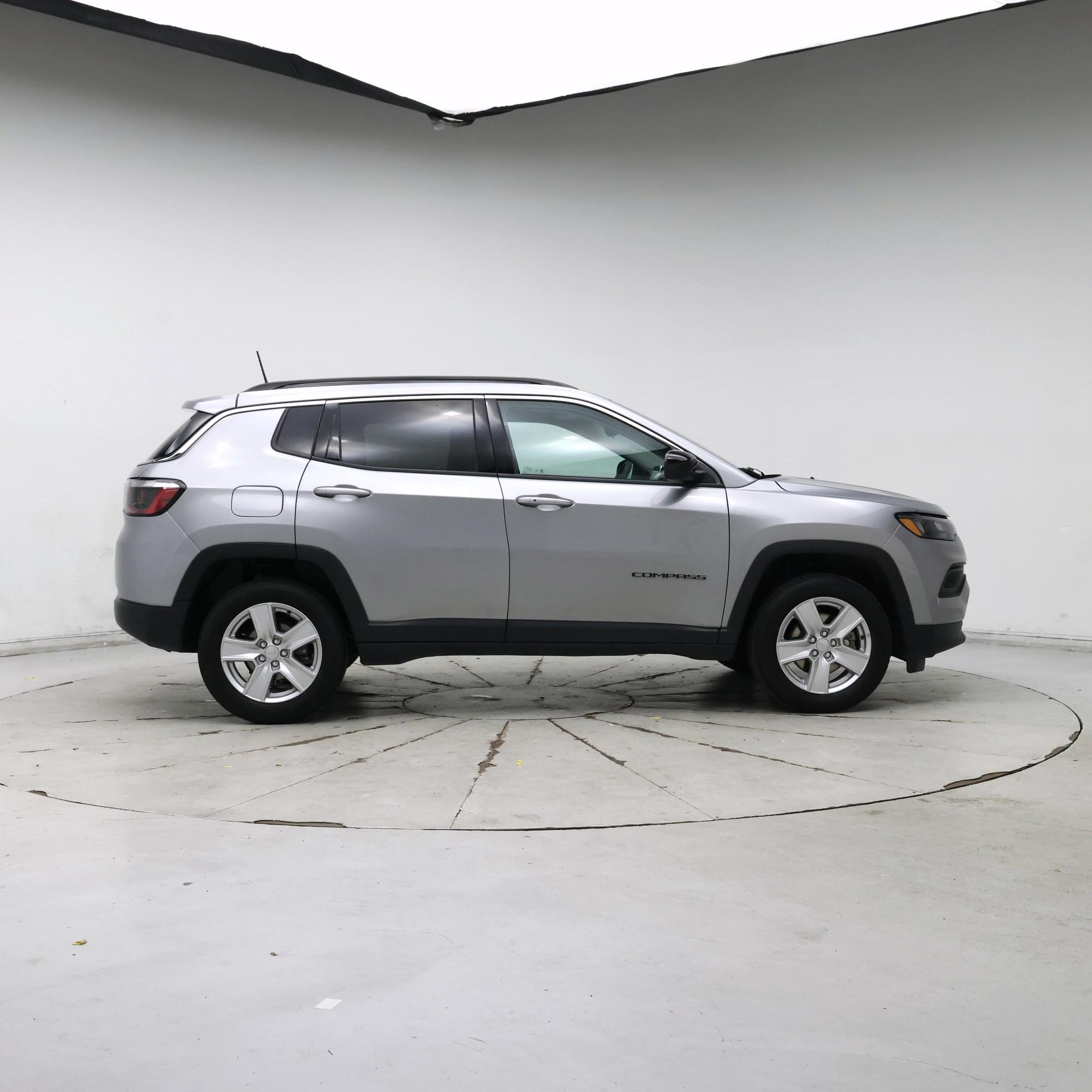 Thumbnail: 2022 Jeep Compass - 7