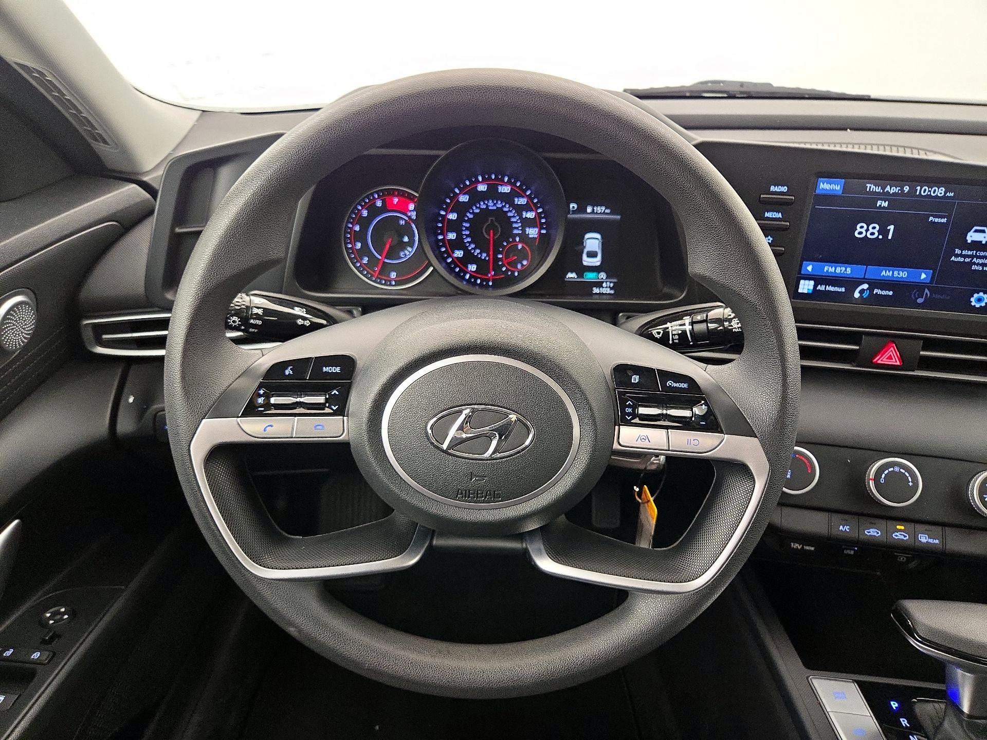 Thumbnail: 2021 Hyundai Elantra - 10