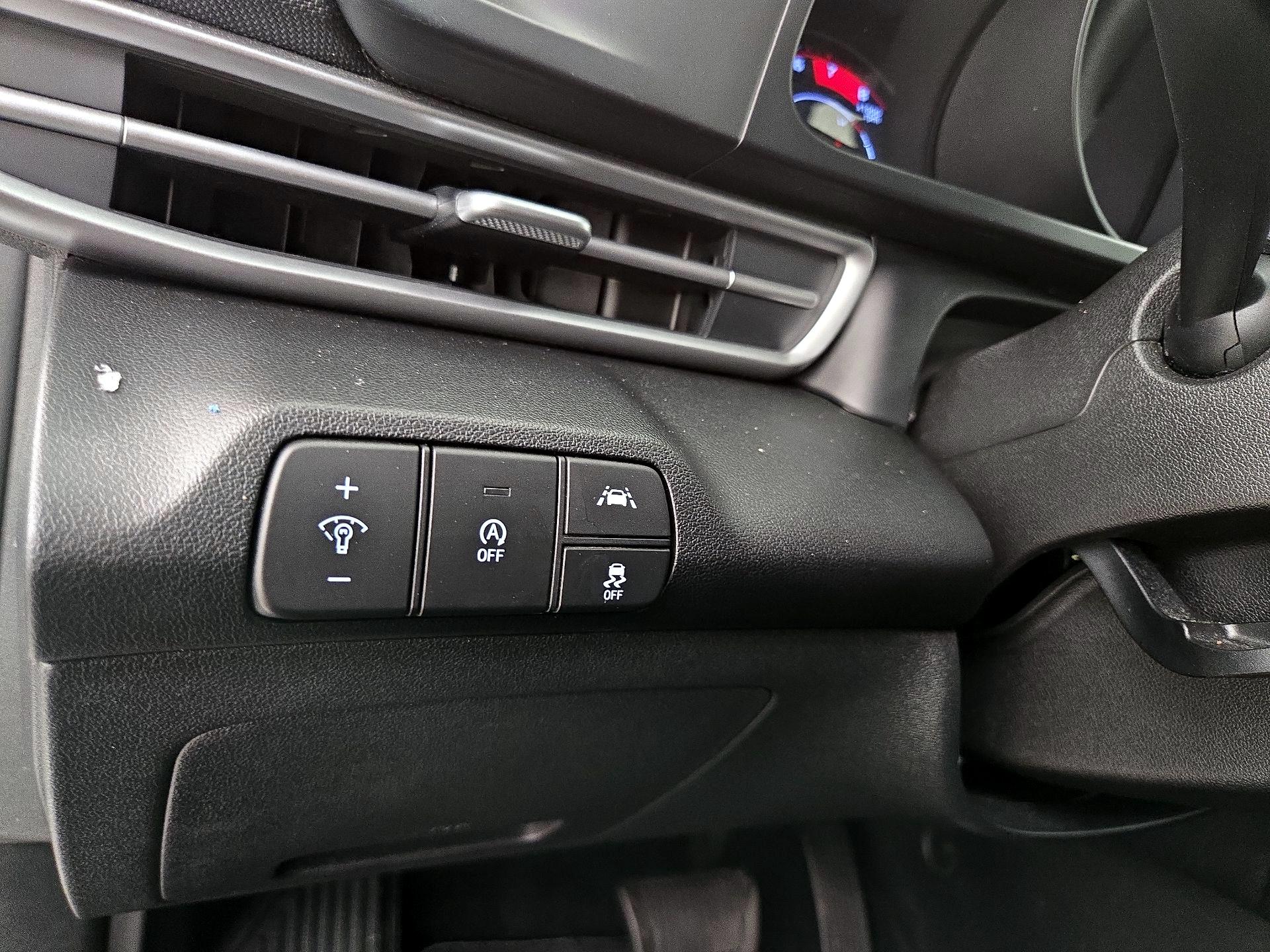Thumbnail: 2021 Hyundai Elantra - 13