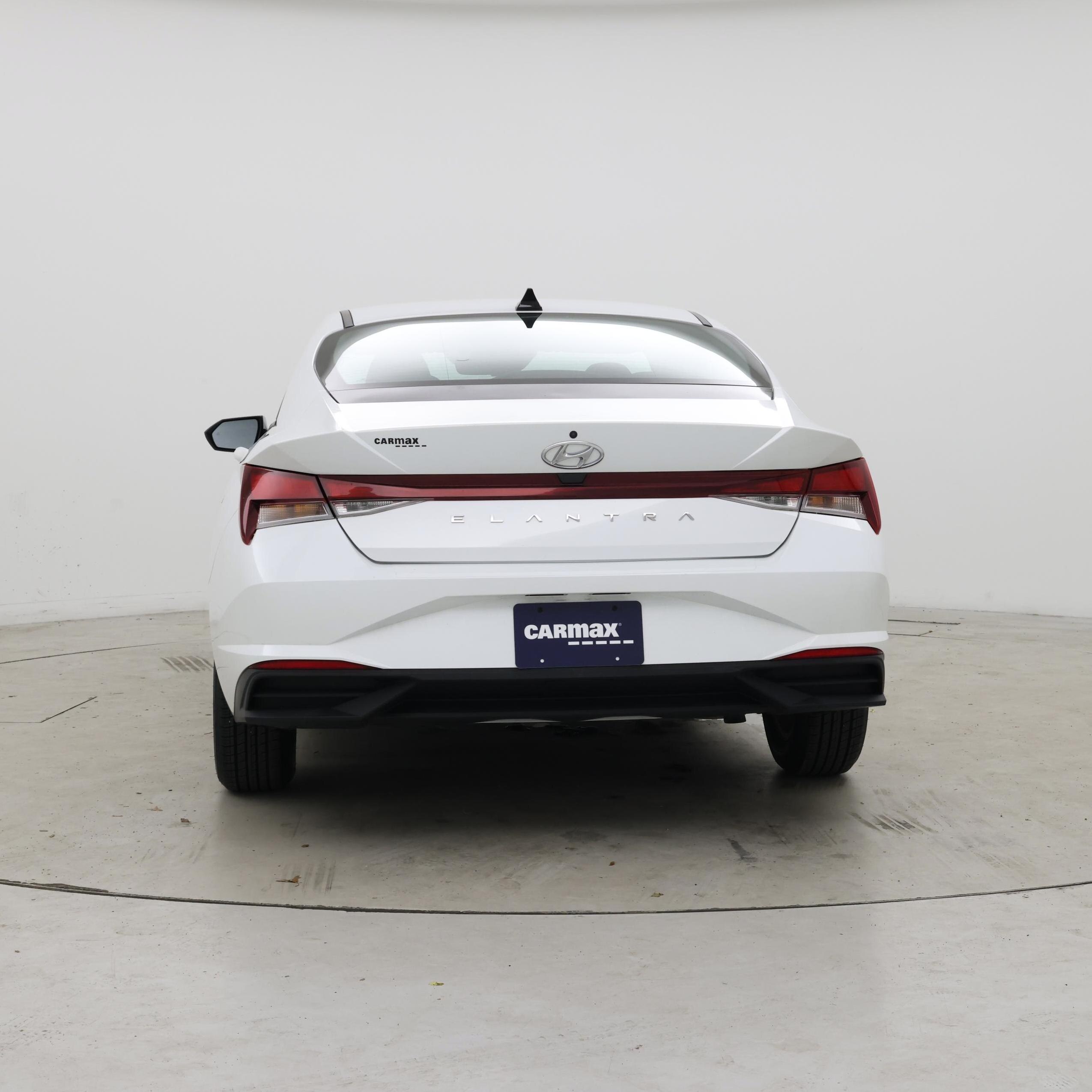 Thumbnail: 2021 Hyundai Elantra - 6
