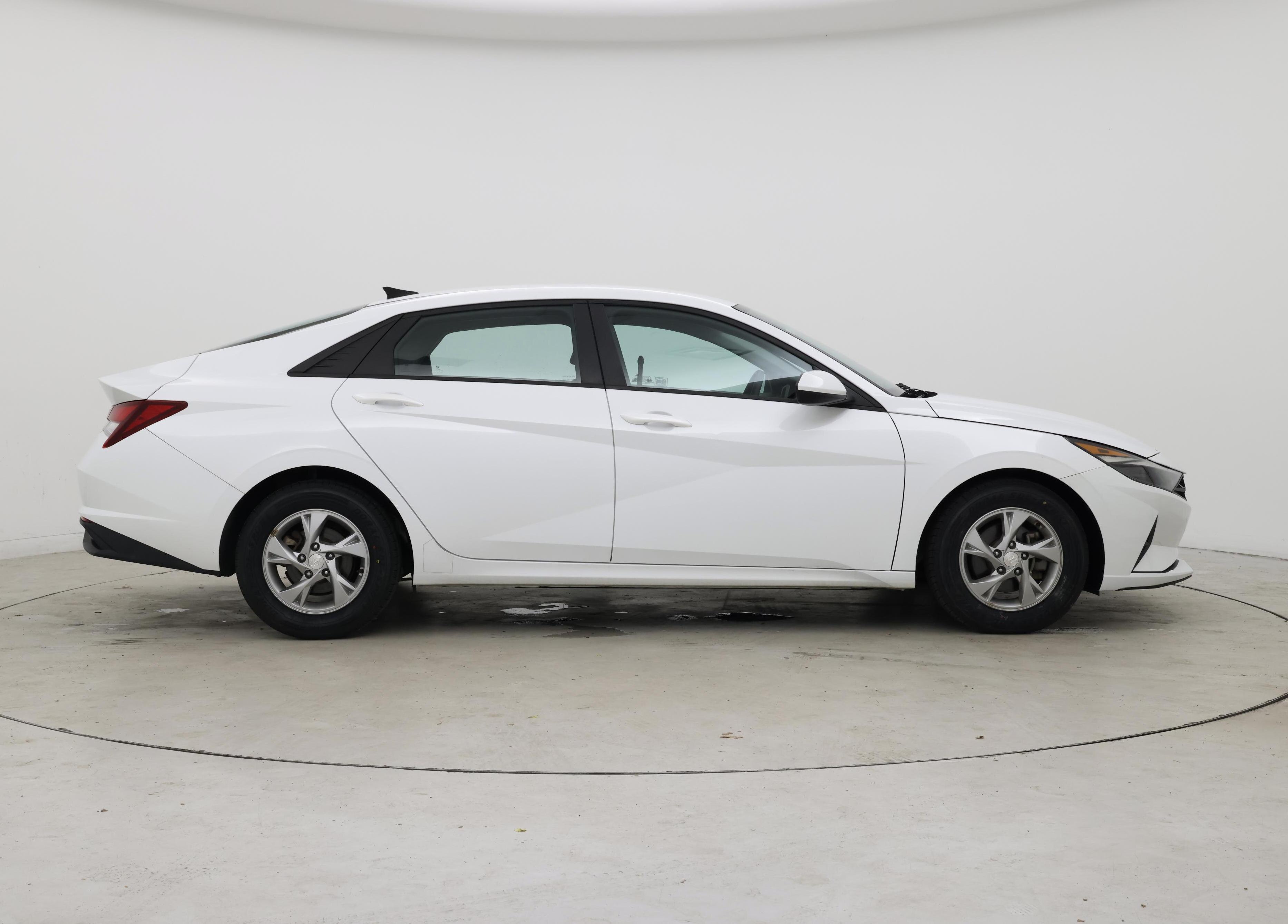 Thumbnail: 2021 Hyundai Elantra - 7