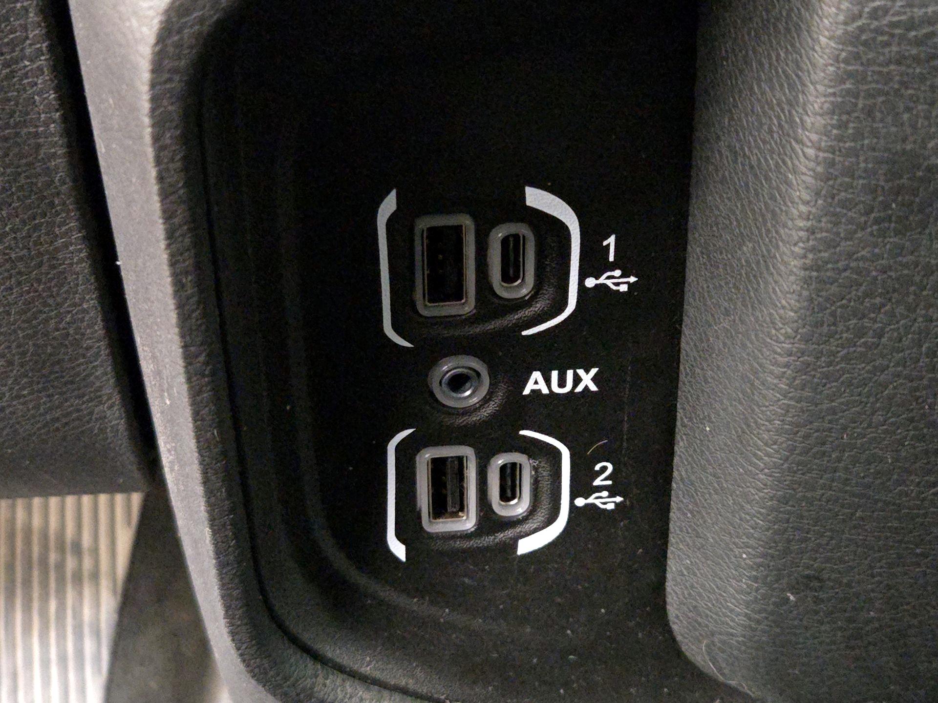 Thumbnail: 2022 RAM 1500 - 19