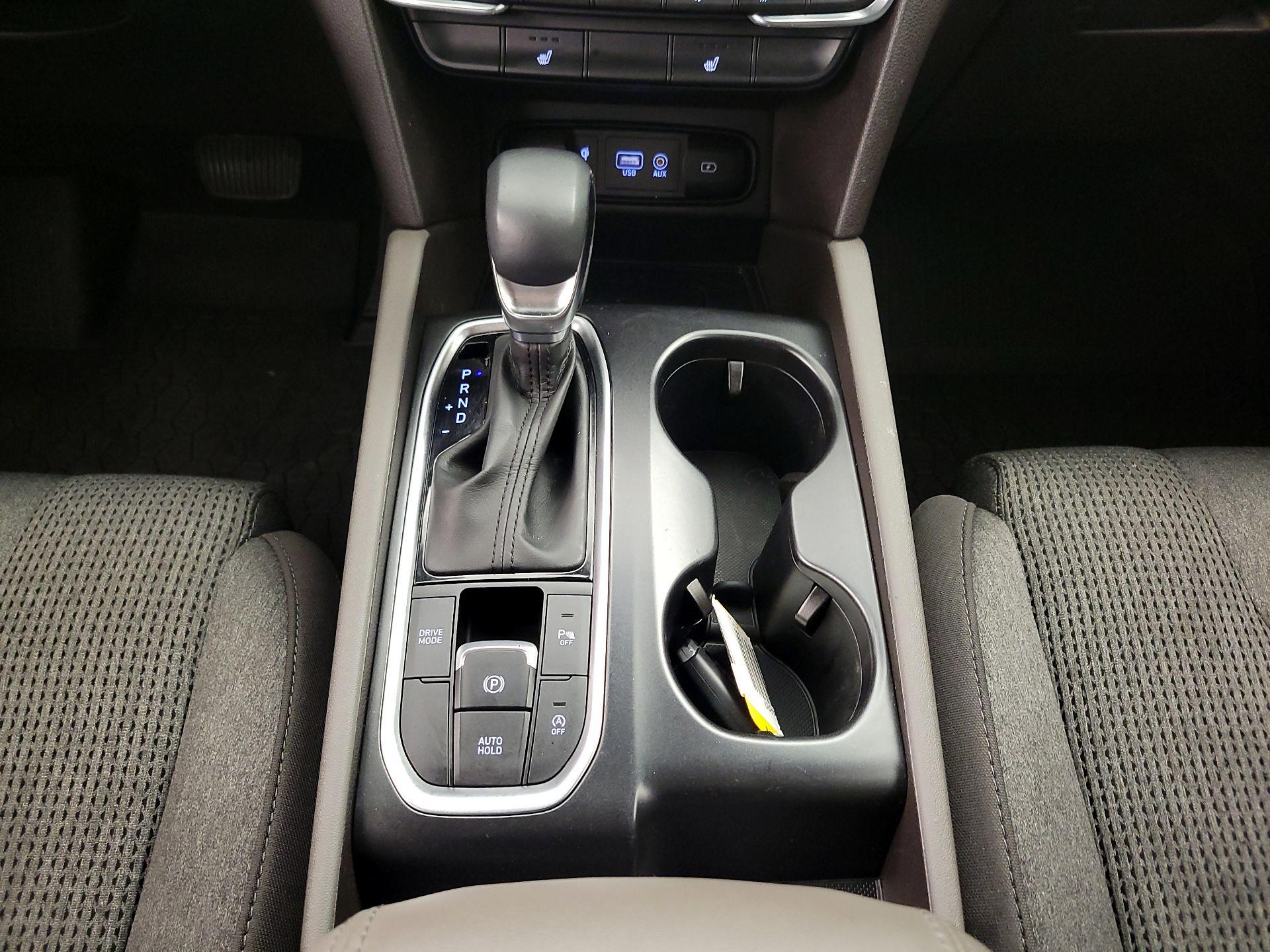 Thumbnail: 2020 Hyundai Santa Fe - 17