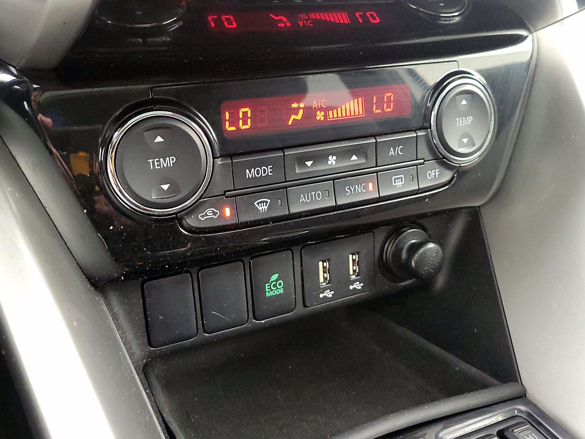 Thumbnail: 2022 Mitsubishi Eclipse Cross - 17