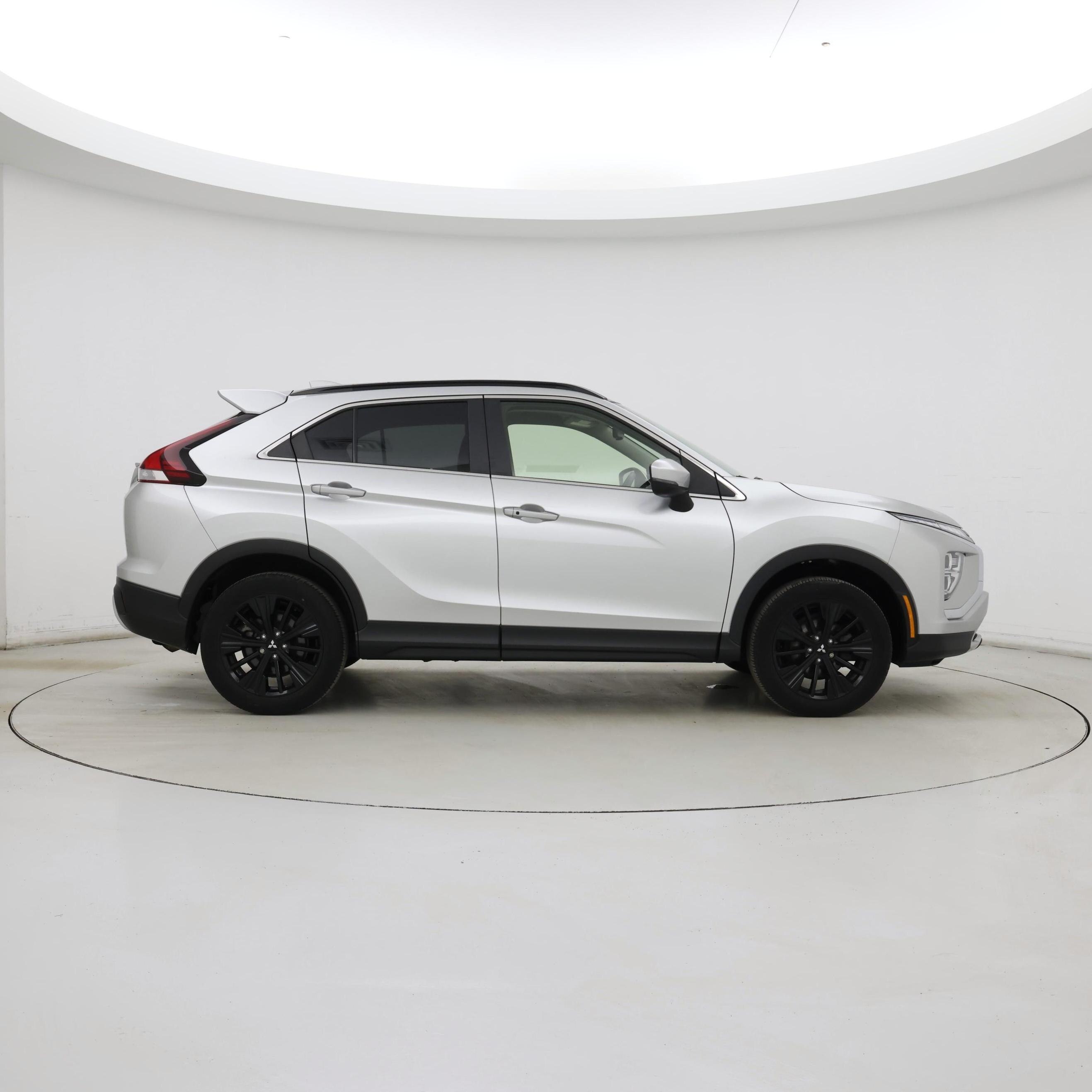 Thumbnail: 2022 Mitsubishi Eclipse Cross - 7