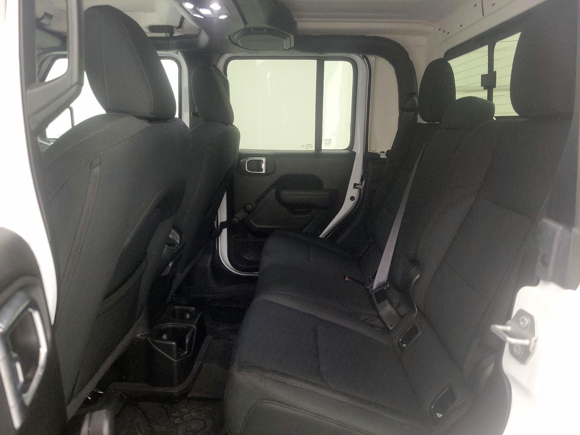 Thumbnail: 2022 Jeep Gladiator - 19