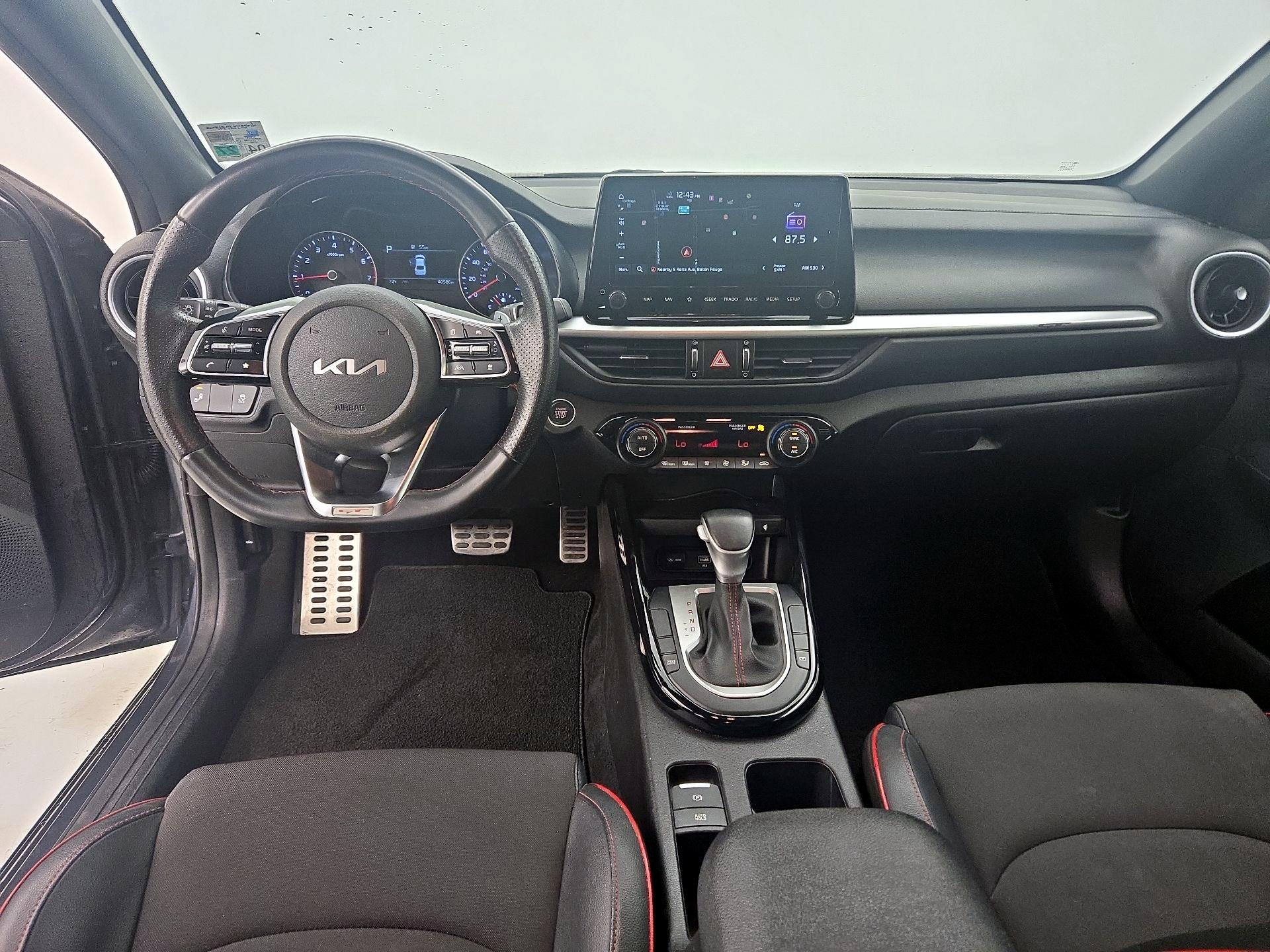 Thumbnail: 2023 Kia Forte - 9