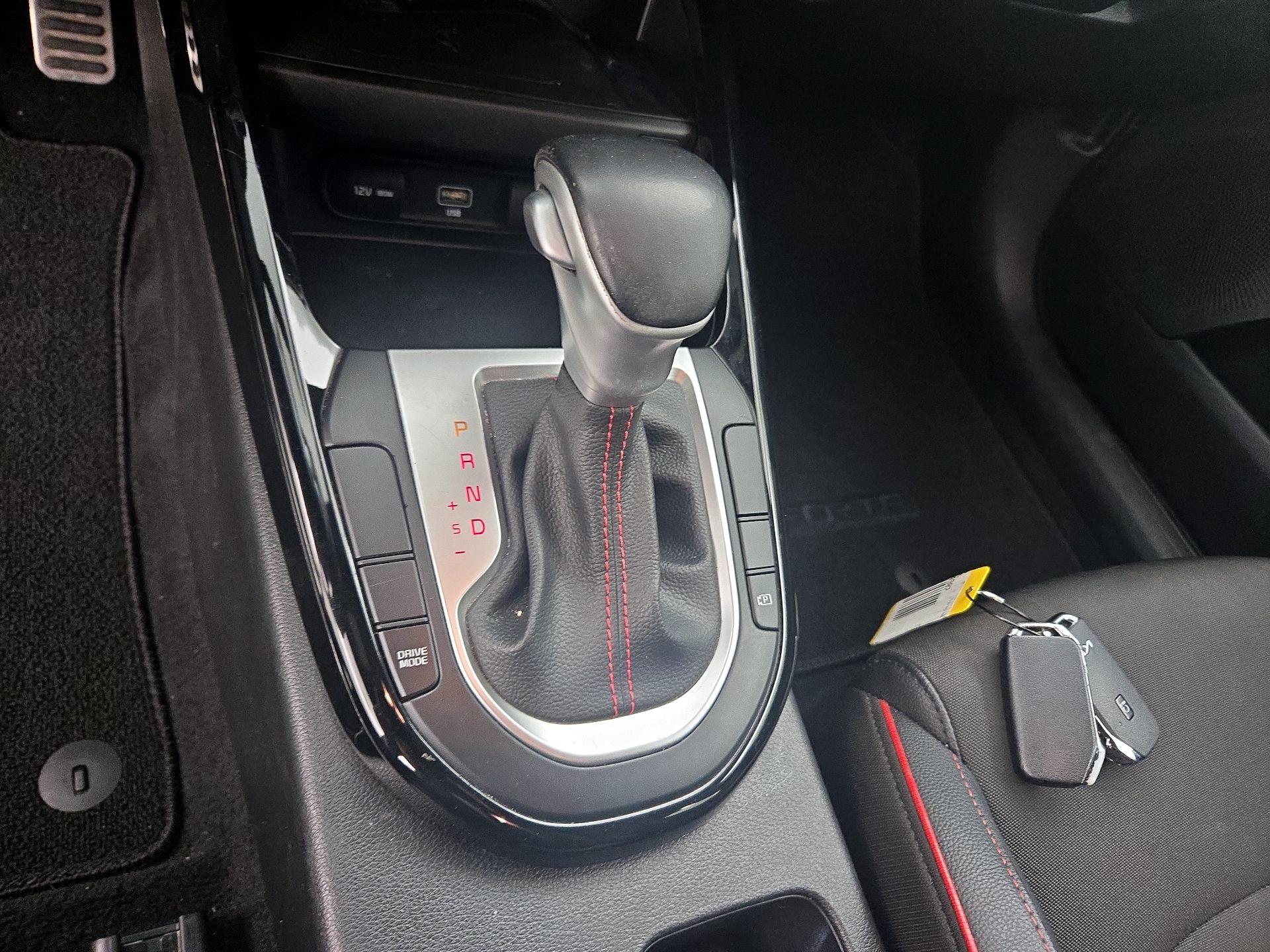 Thumbnail: 2023 Kia Forte - 18