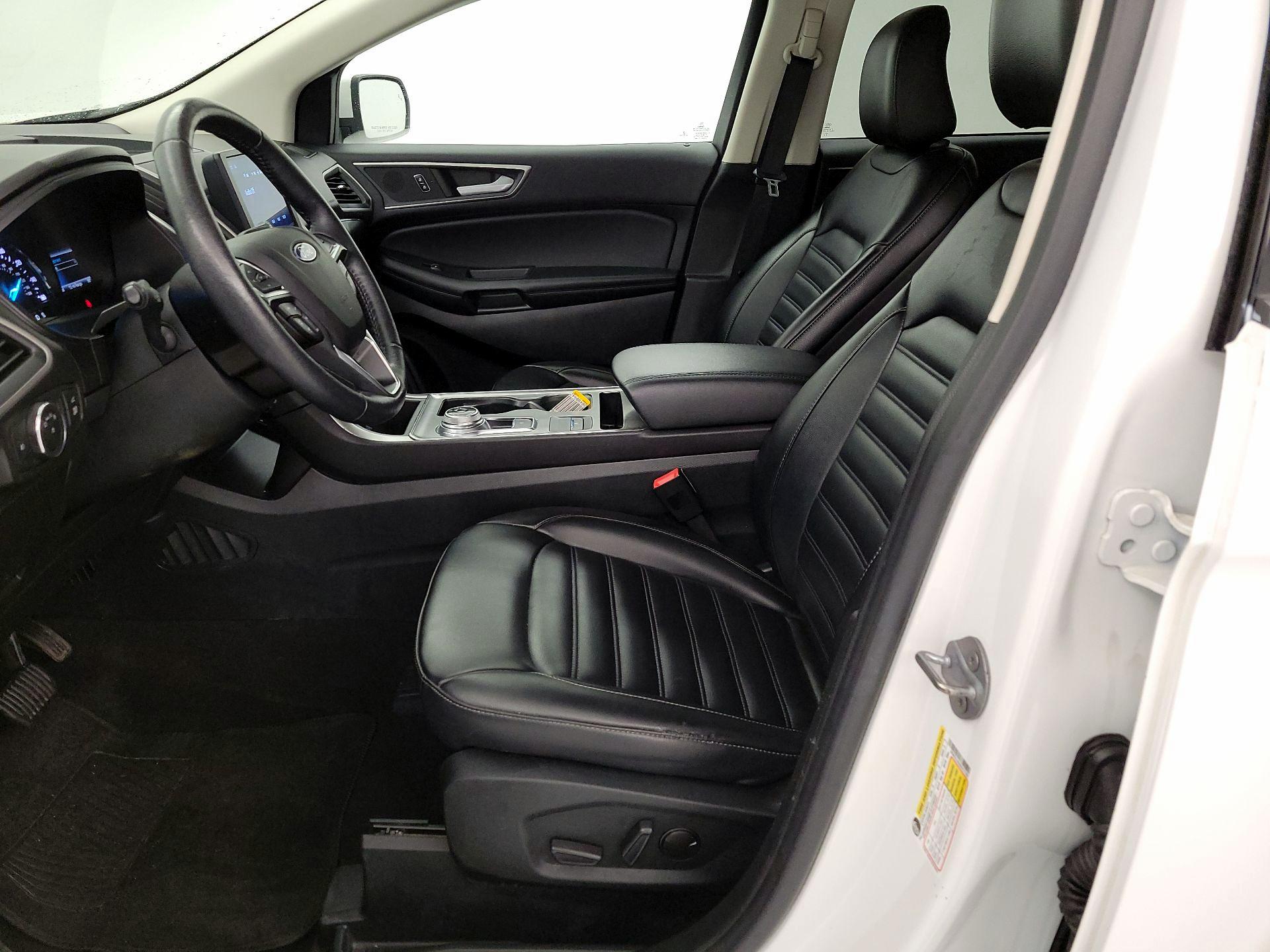 Thumbnail: 2022 Ford Edge - 11