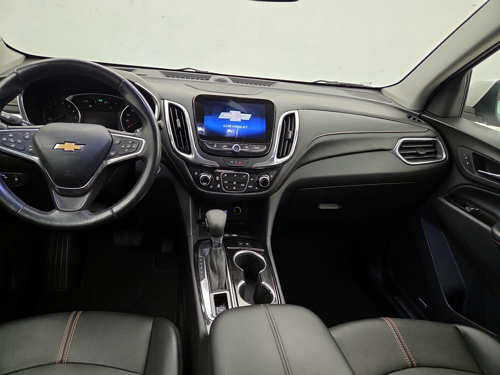 Thumbnail: 2022 Chevrolet Equinox - 9