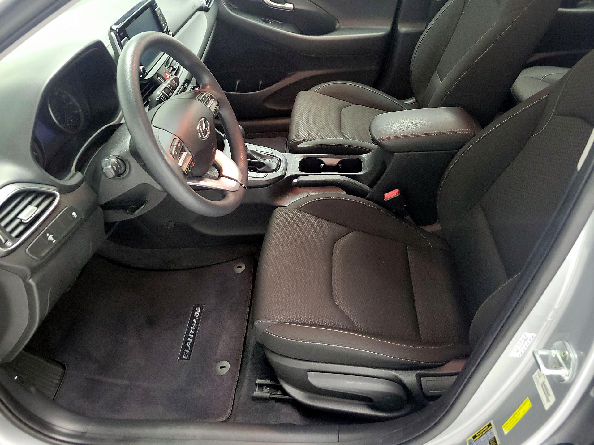 Thumbnail: 2020 Hyundai Elantra - 11