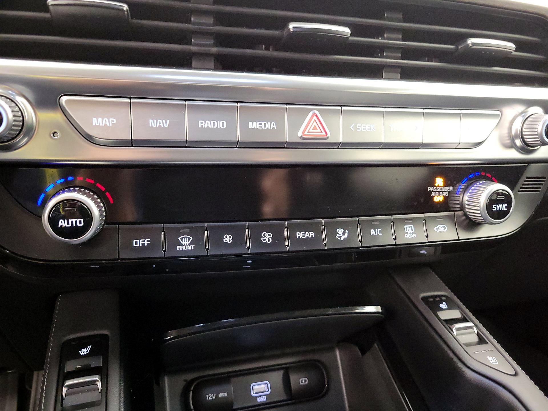 Thumbnail: 2022 Kia Telluride - 17