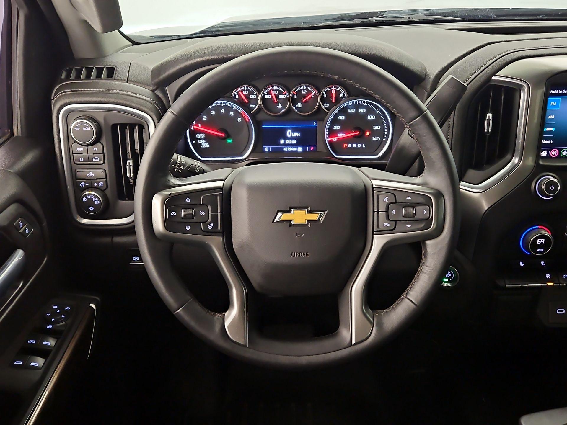 Thumbnail: 2021 Chevrolet Silverado 1500 - 10