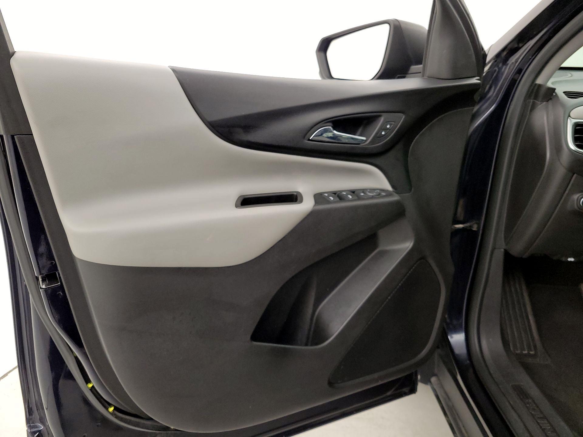 Thumbnail: 2020 Chevrolet Equinox - 12