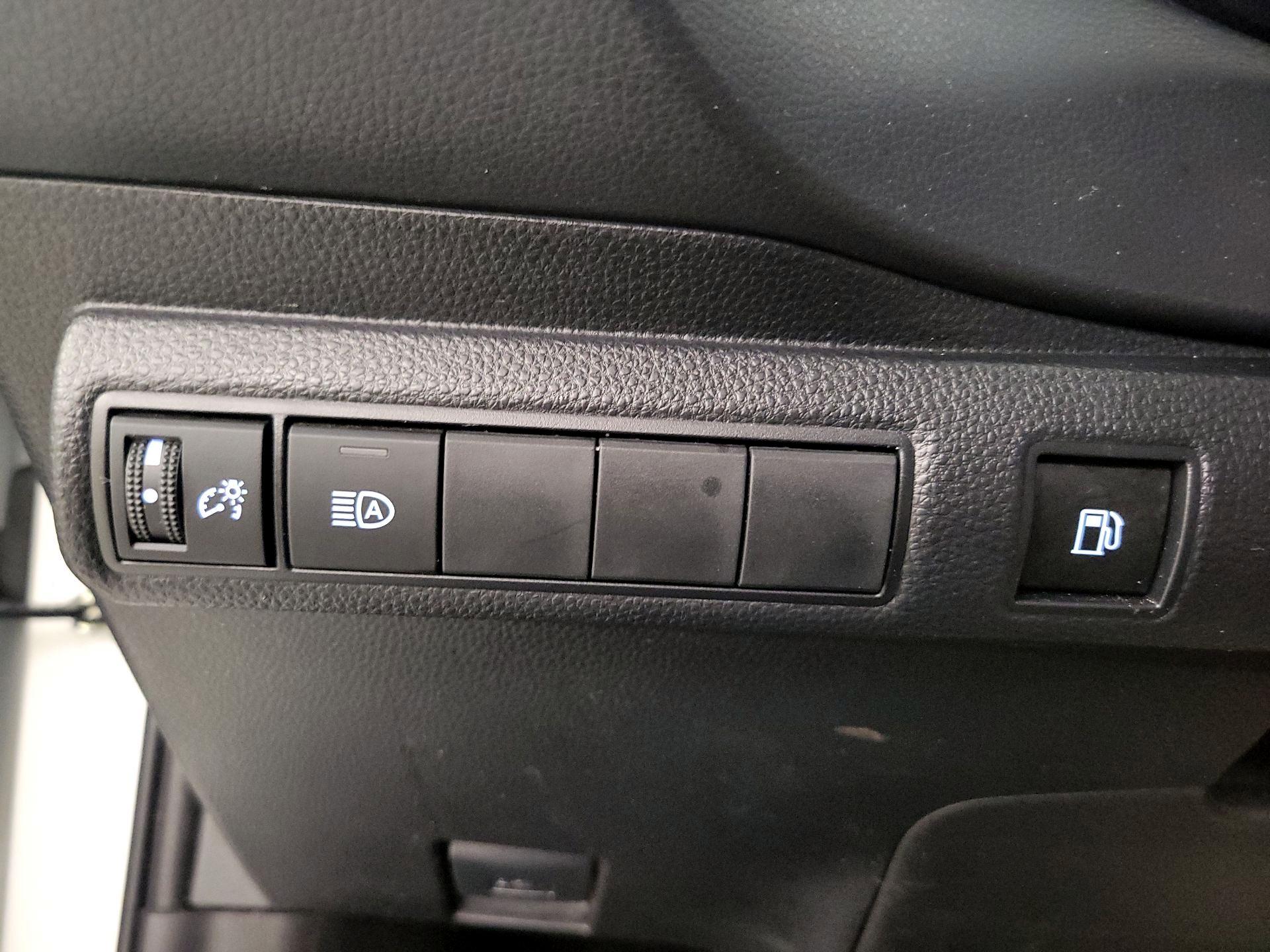 Thumbnail: 2024 Toyota Corolla - 13