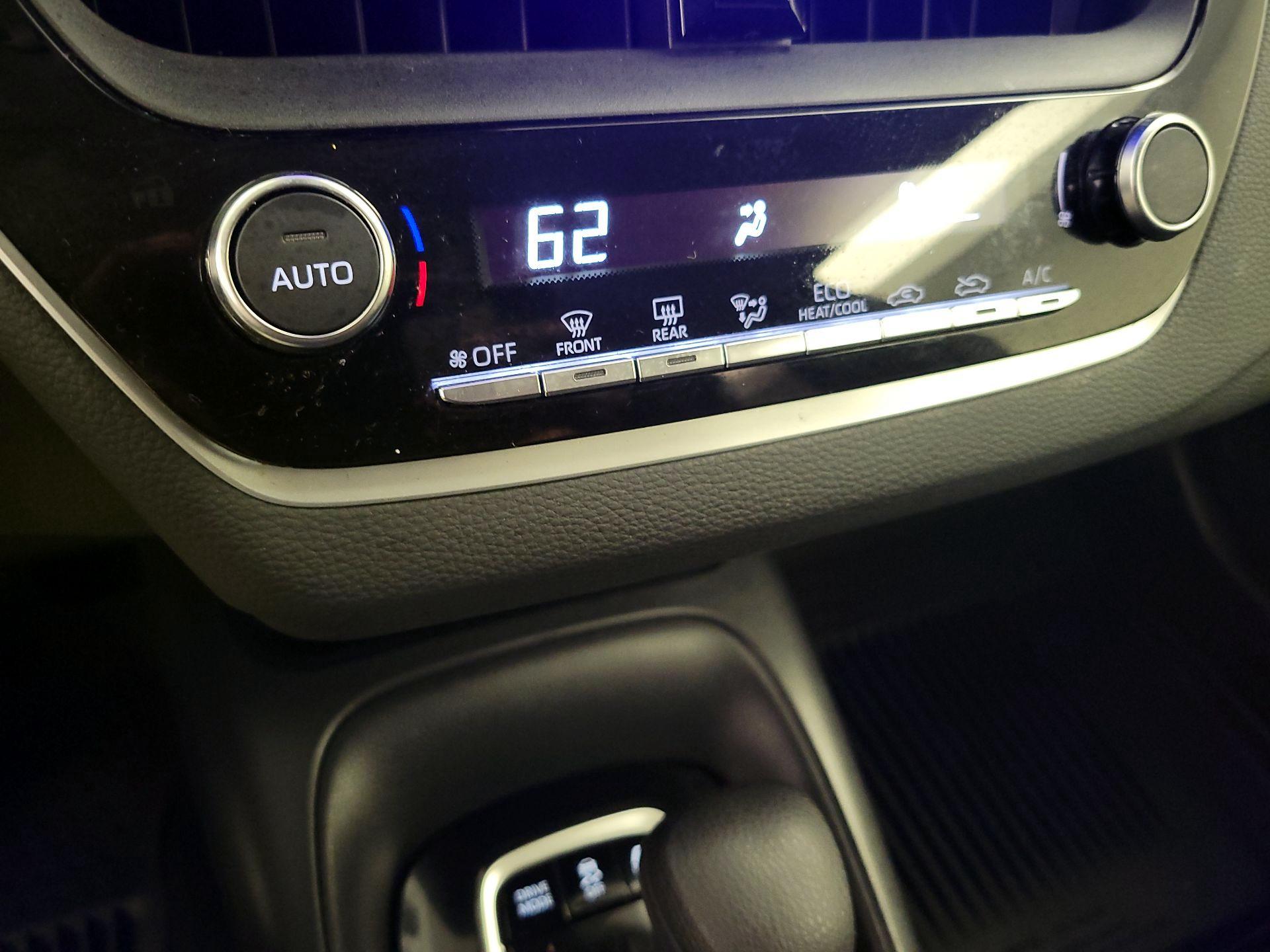 Thumbnail: 2024 Toyota Corolla - 16