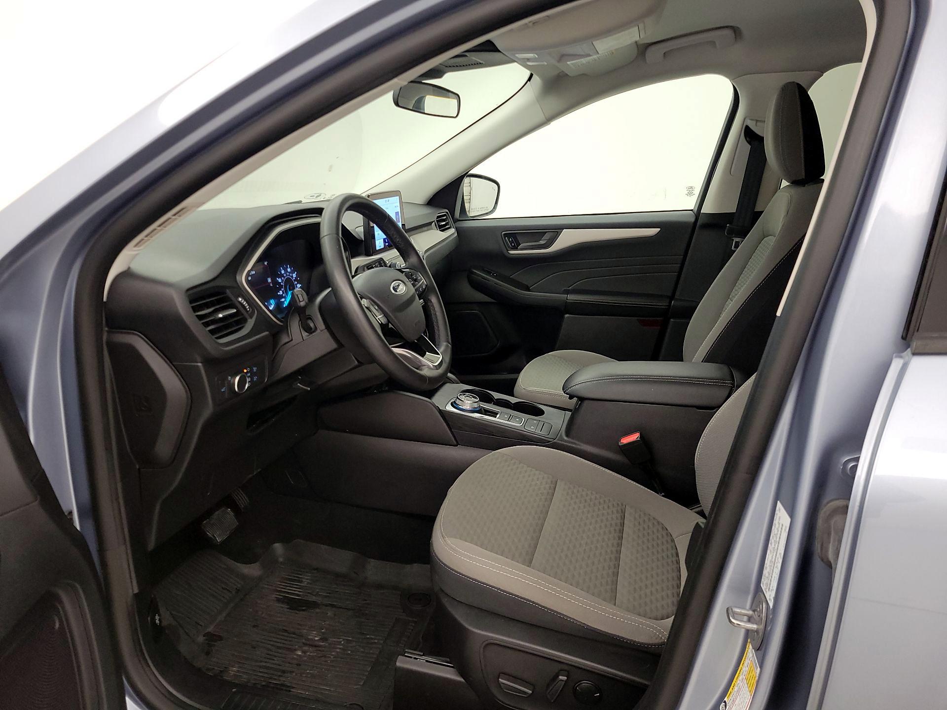 Thumbnail: 2022 Ford Escape - 11