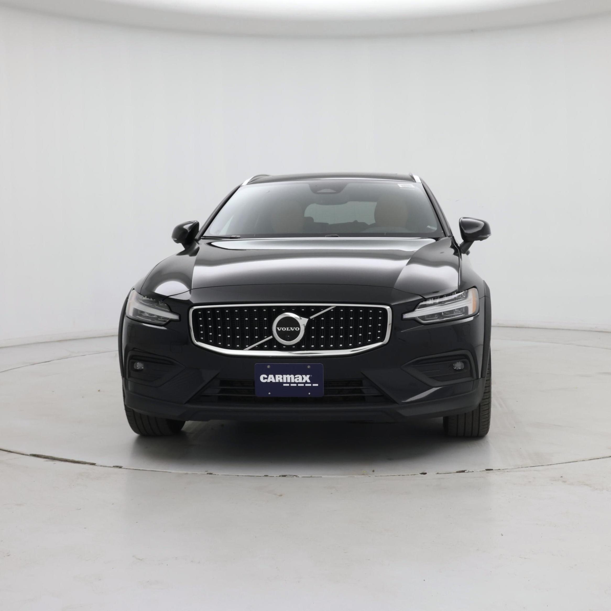 Thumbnail: 2023 Volvo S60 - 5