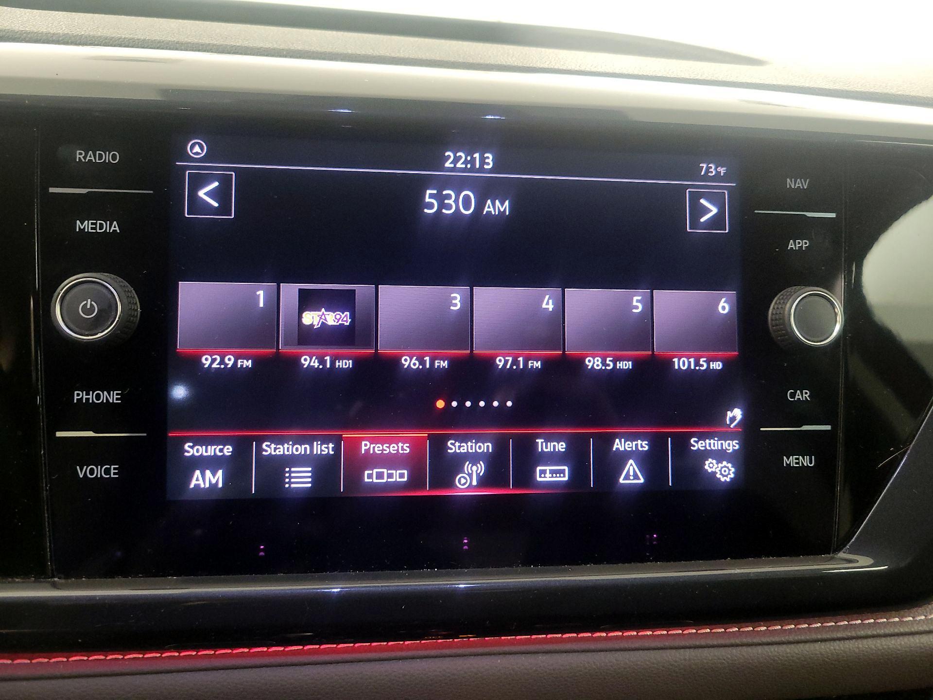 Thumbnail: 2022 Volkswagen Taos - 15