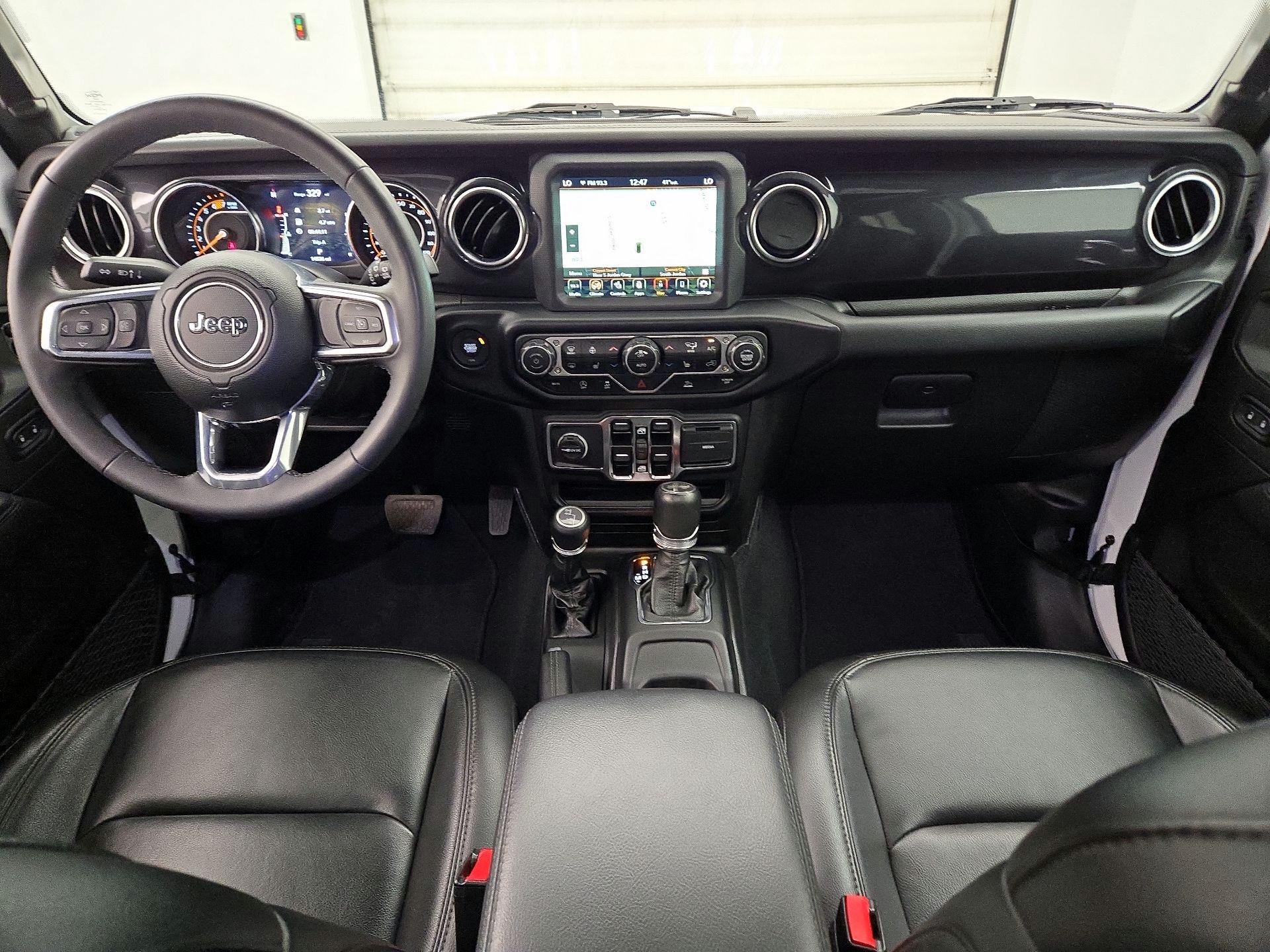 Thumbnail: 2023 Jeep Wrangler - 9