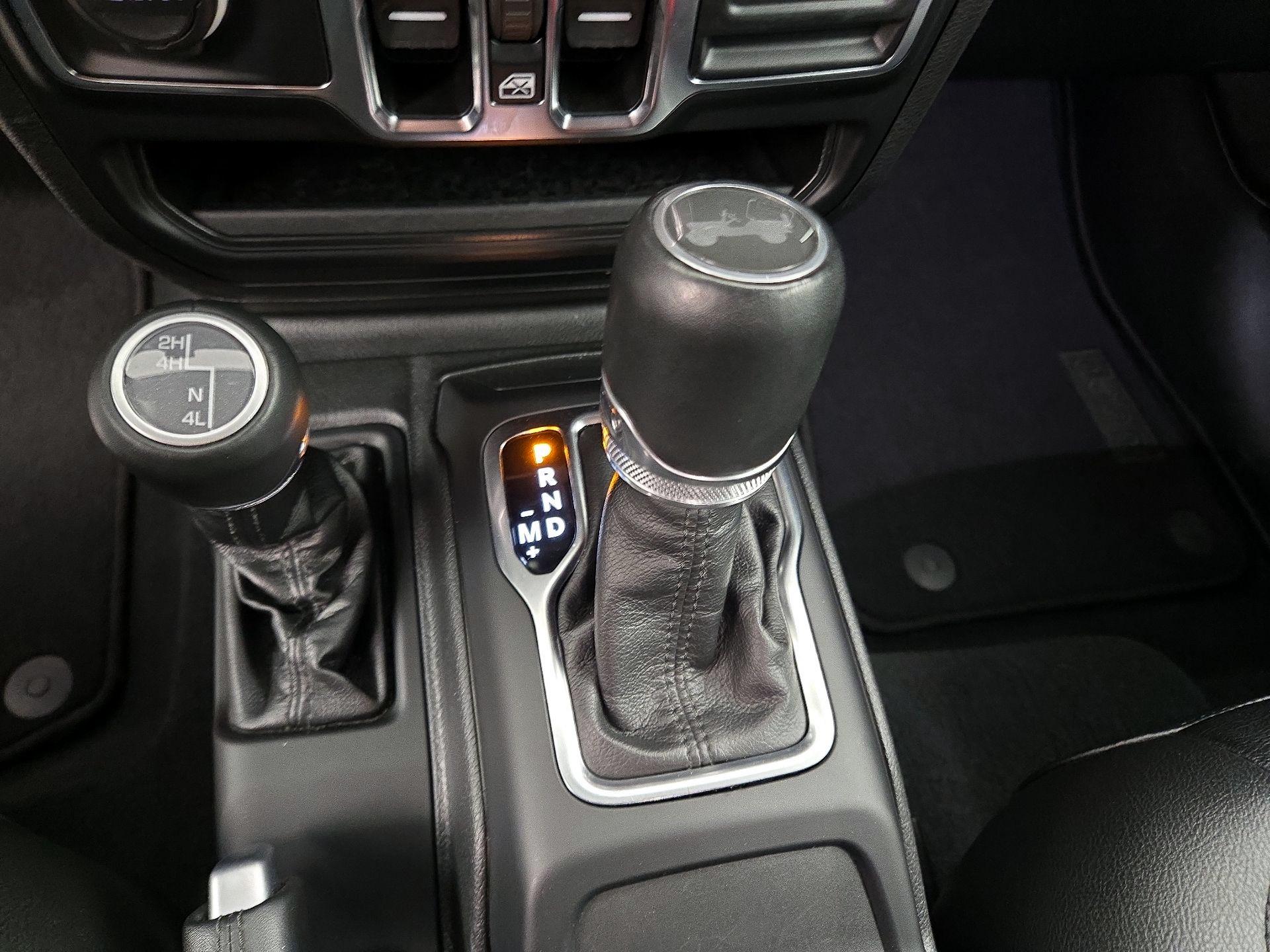 Thumbnail: 2023 Jeep Wrangler - 18