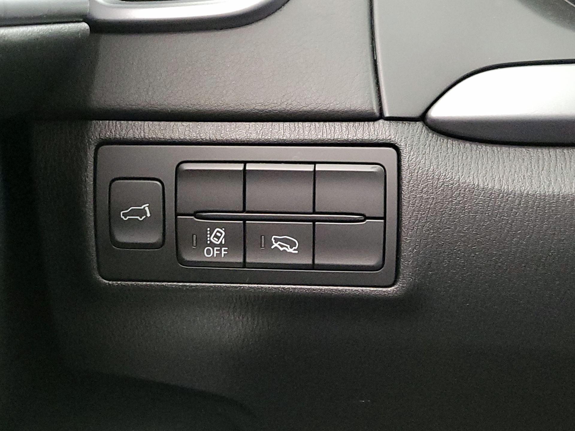 Thumbnail: 2023 Mazda CX-9 - 13